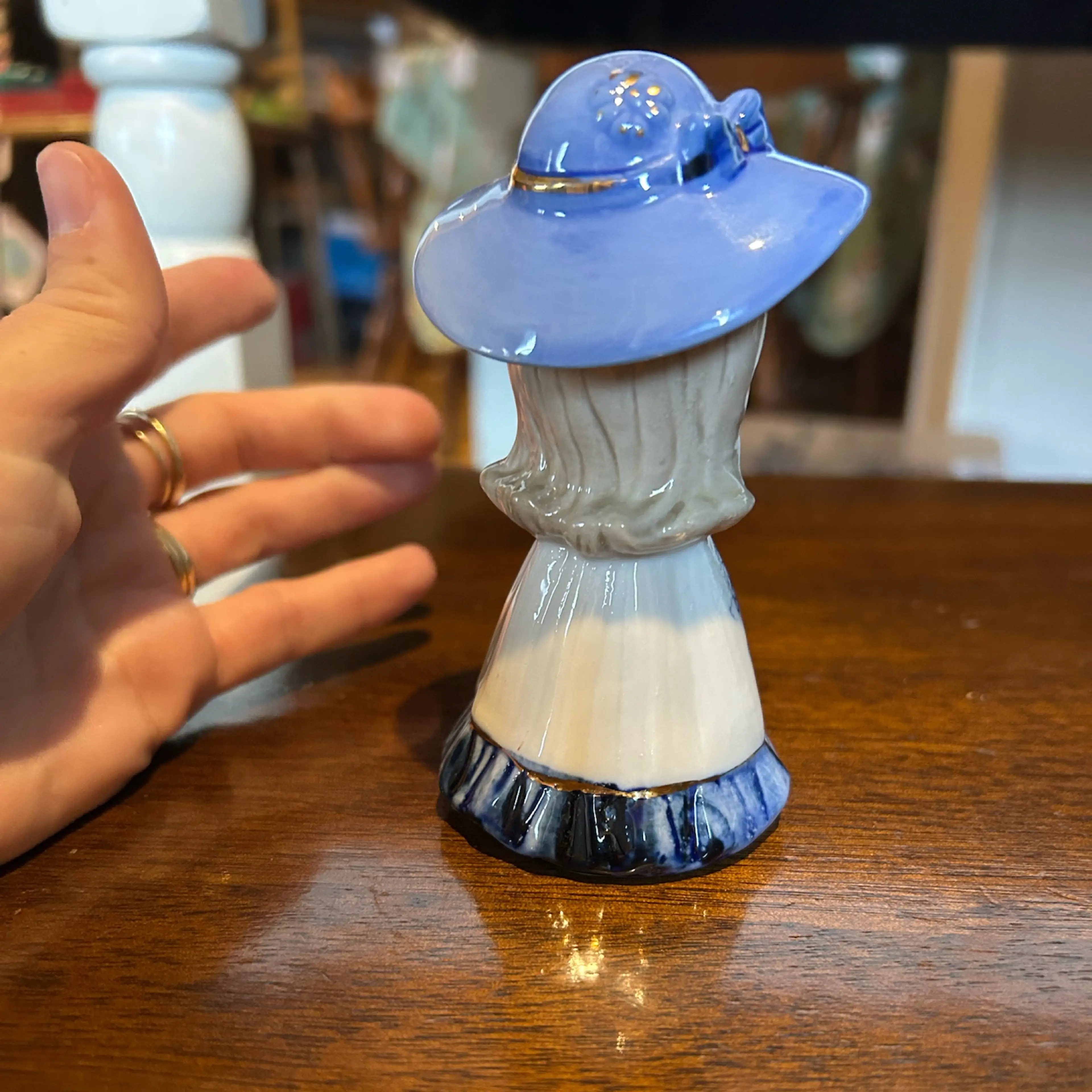 Image 3 of 5