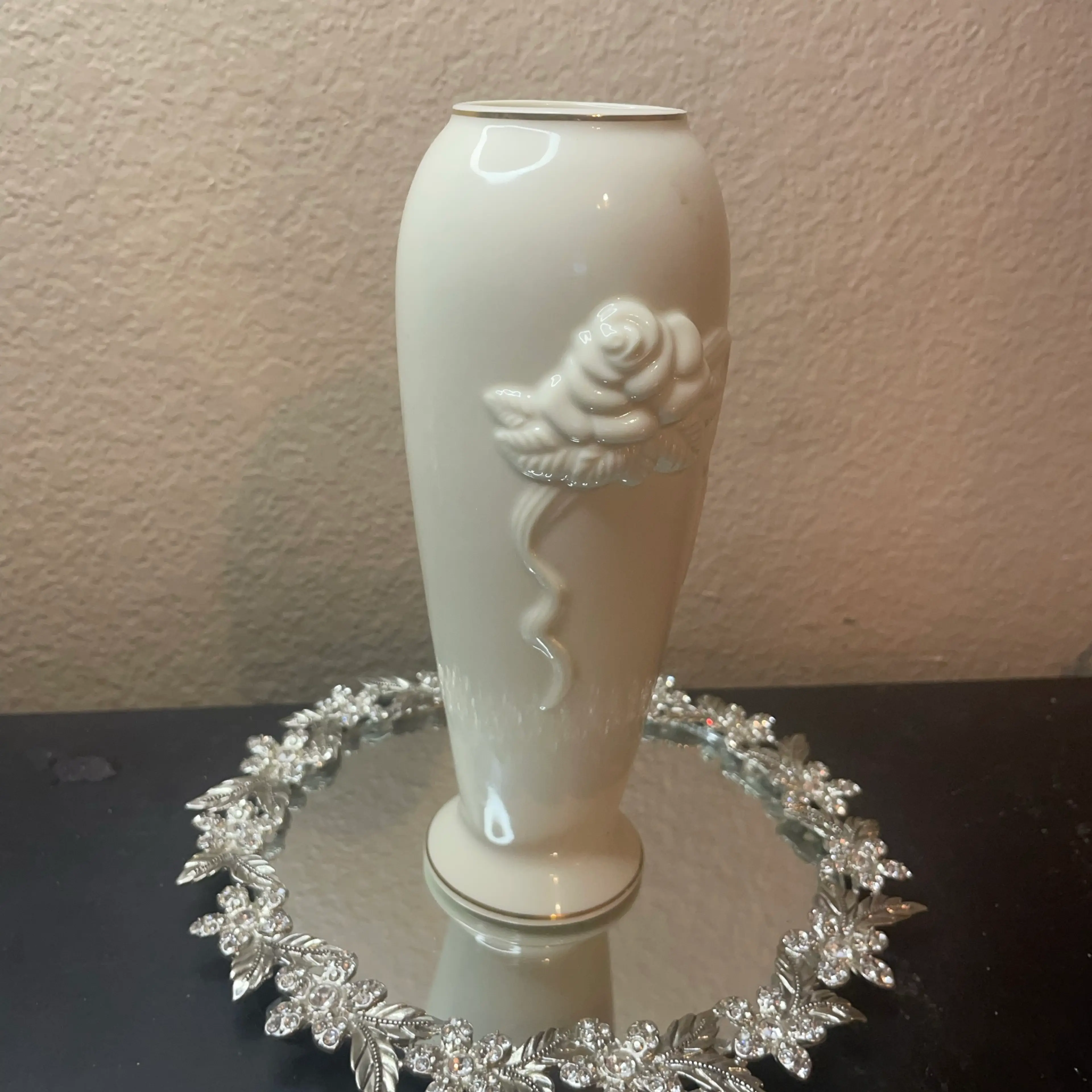 Image 3 of 6