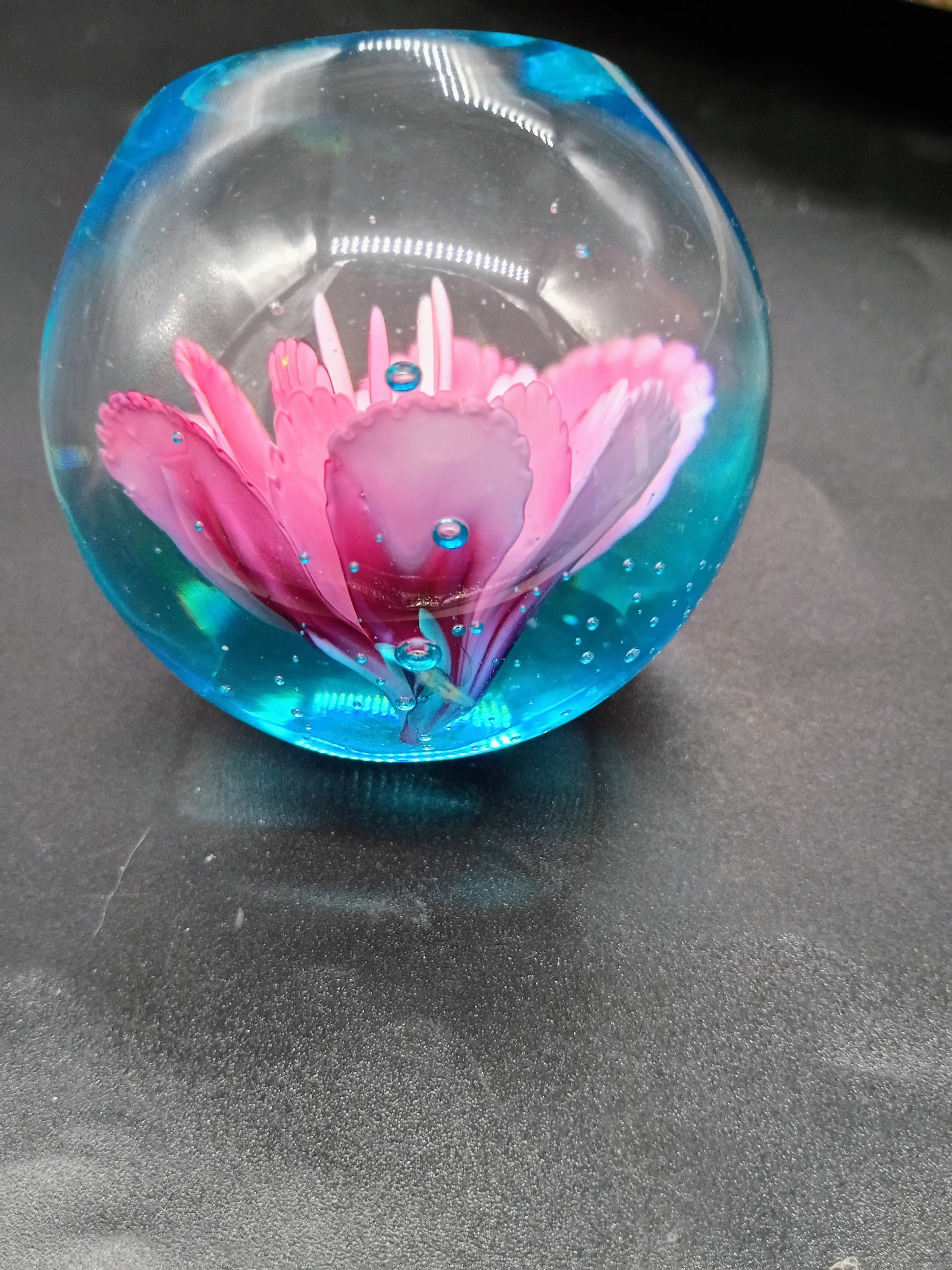 Image 4 of 7