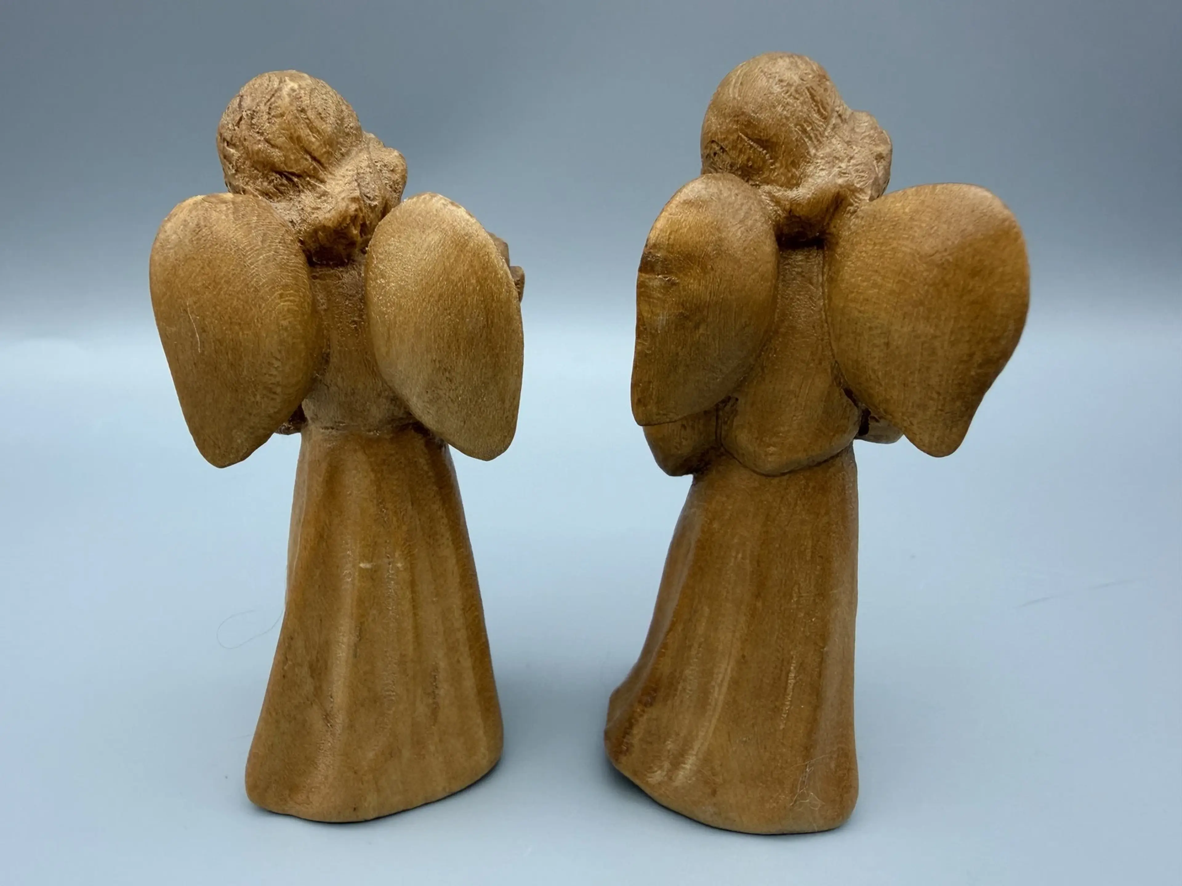 Image 2 of 6