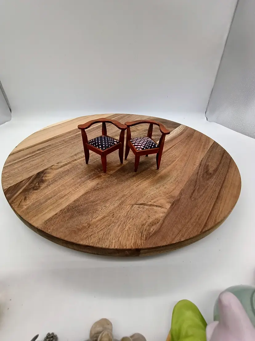 Dollhouse 1 :12 Scale Wooden Farm House Style Corner Accent Chairs Set of 2