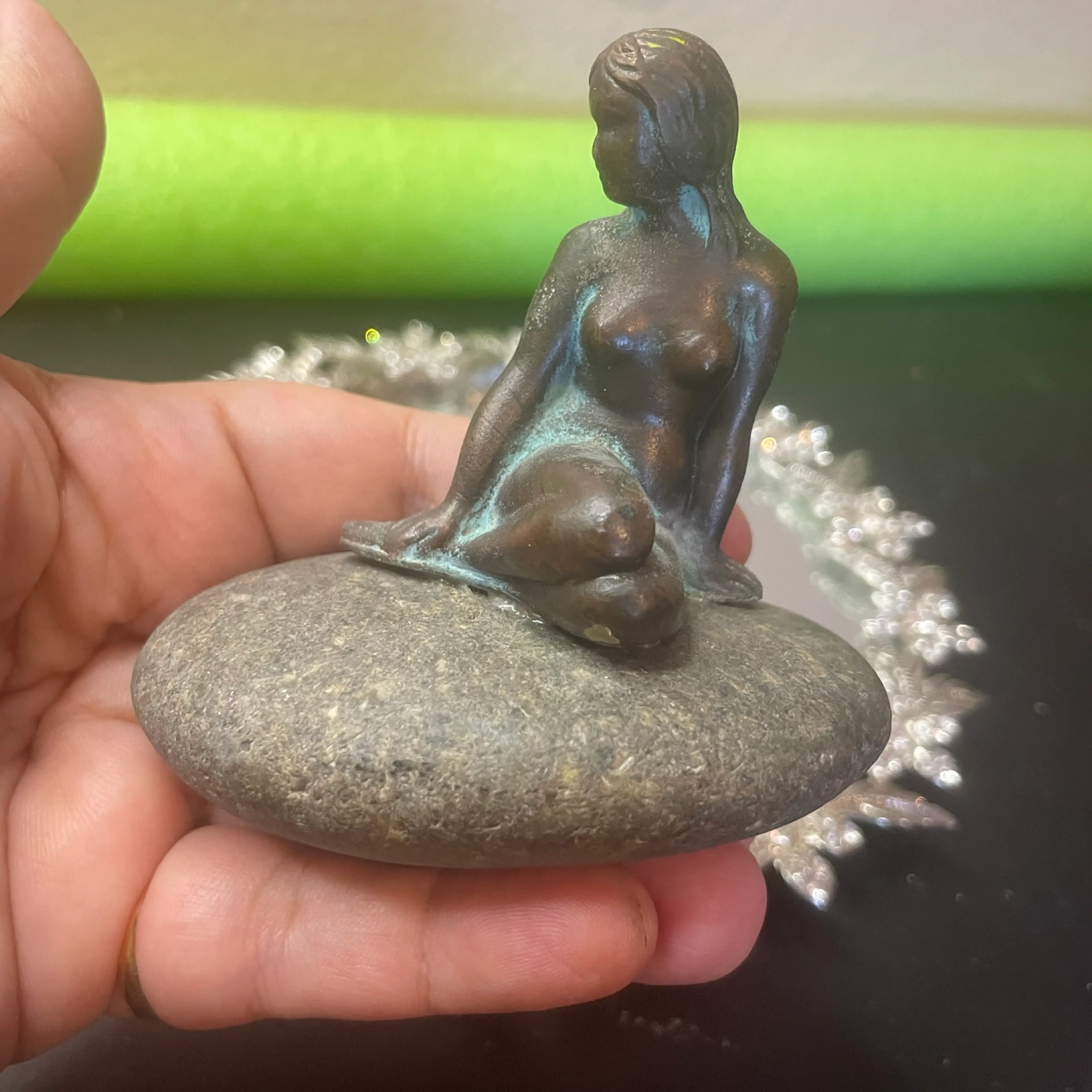 Image 4 of 8