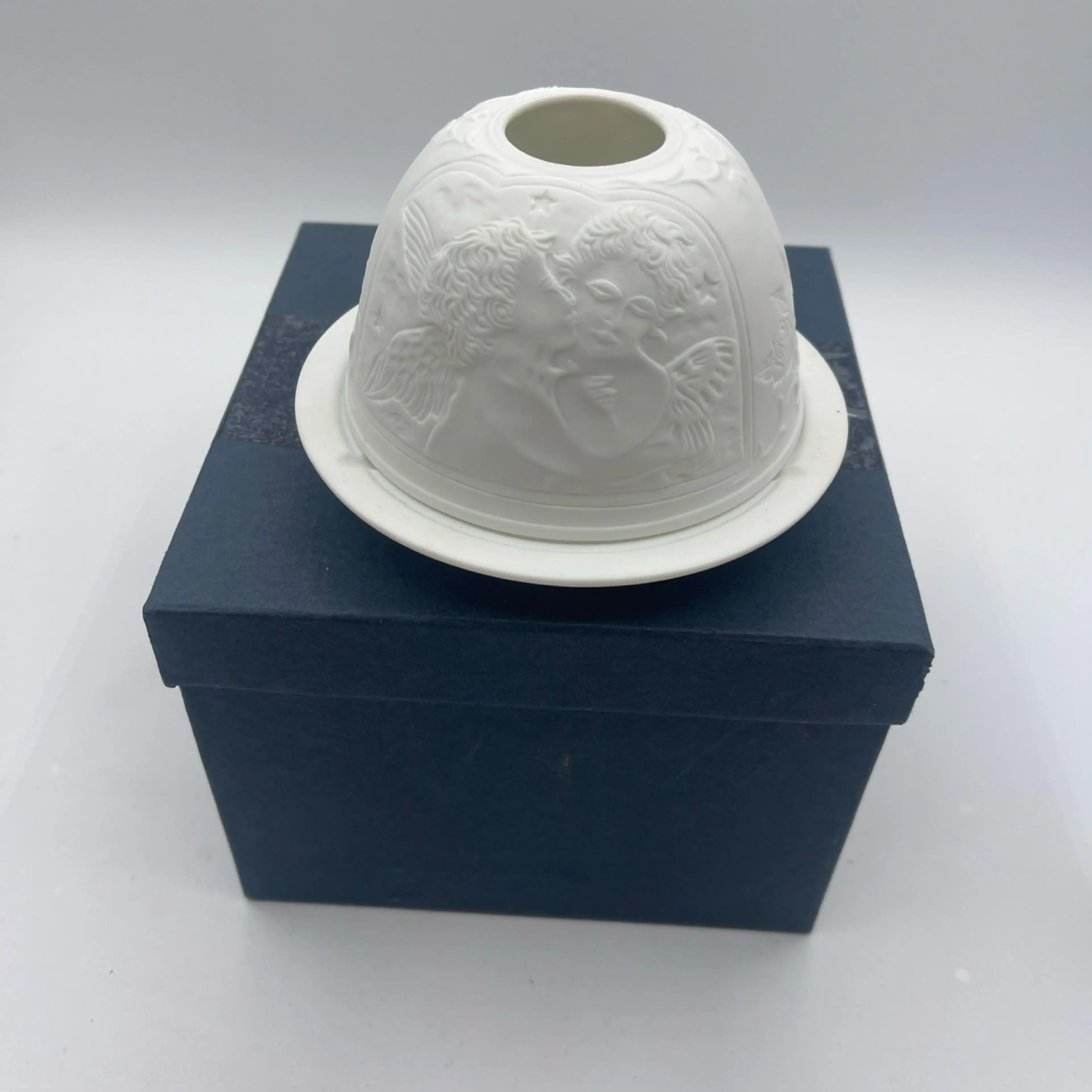 Image 2 of 12