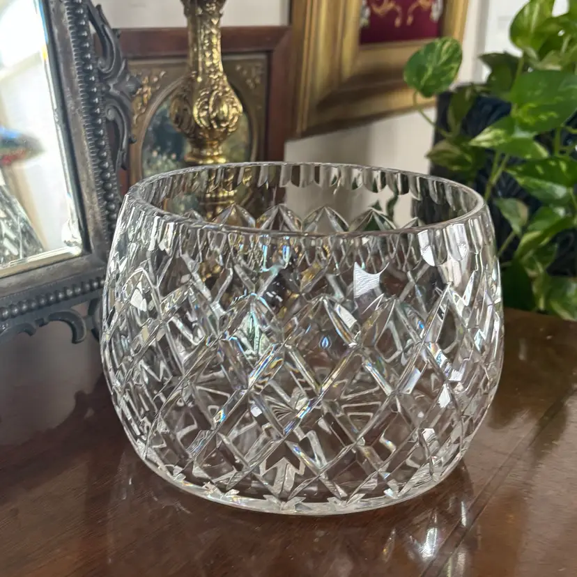 🐇Vintage Cut Crystal Bowl Round Vase
