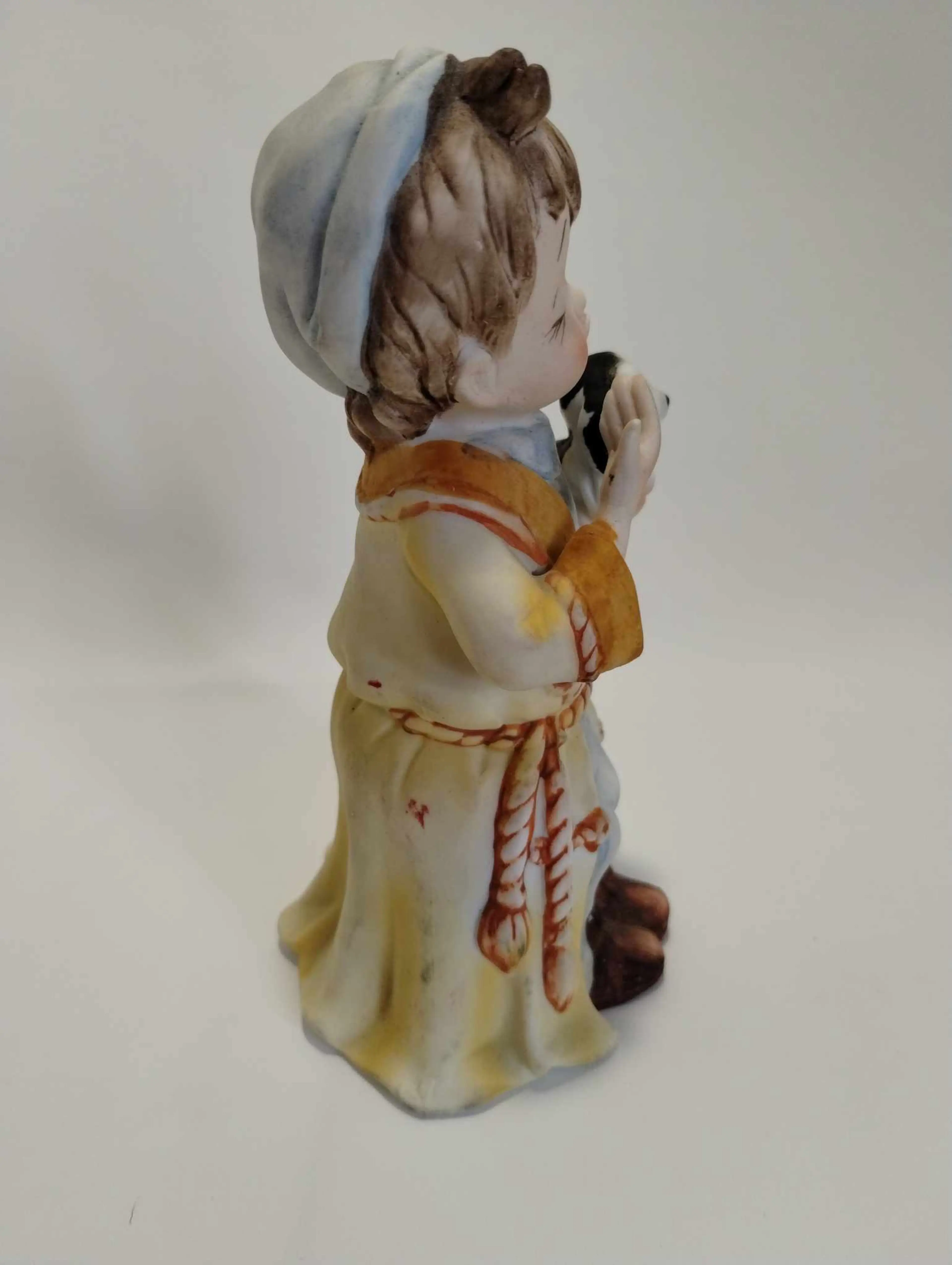 Image 3 of 8