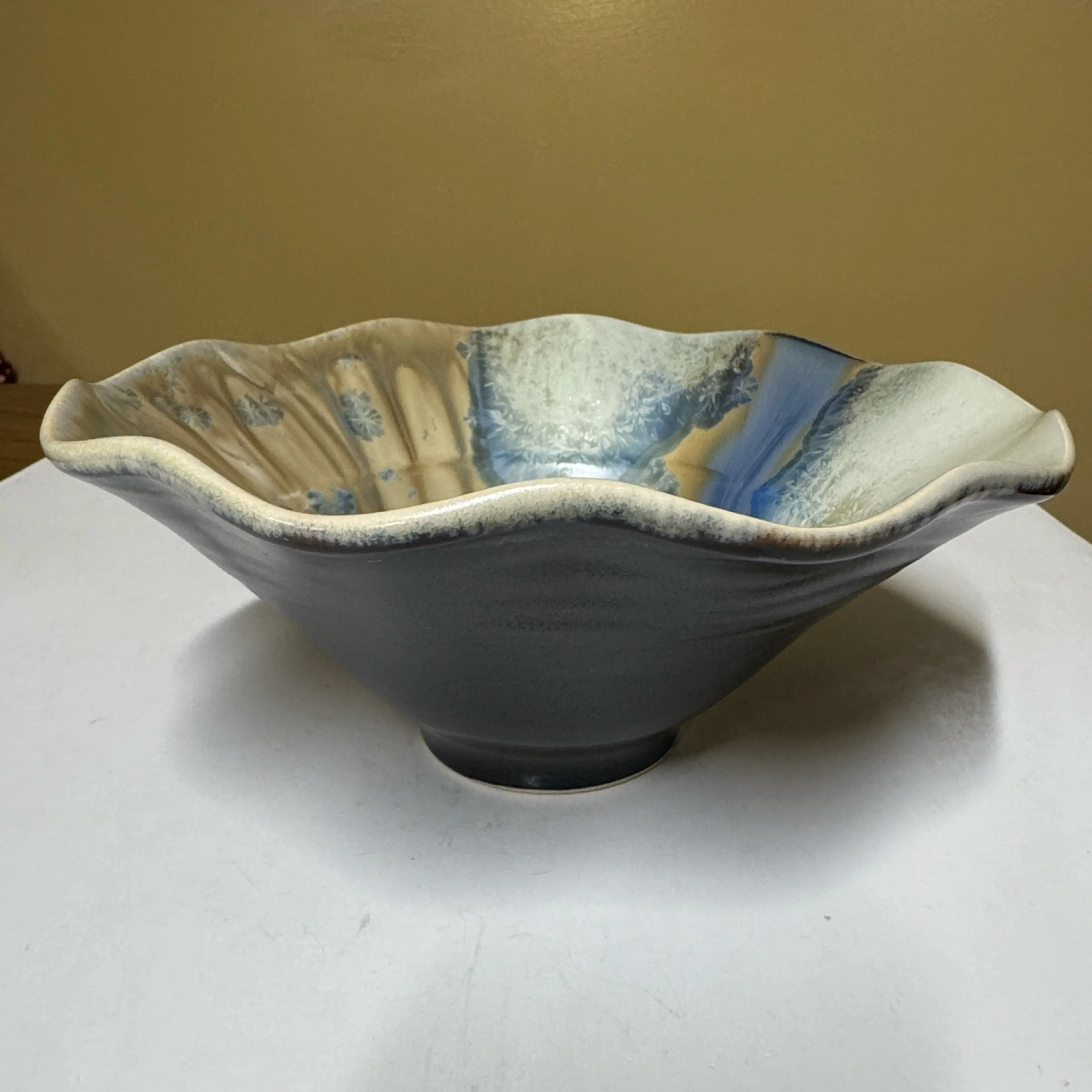 Image 2 of 6