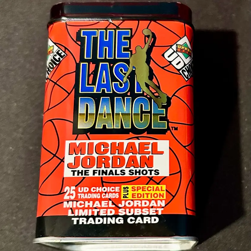 Lot of (4) 1995 UD Upper Deck Pogs MICHAEL JORDAN w/SILVER COIN inside MJ UD TIN