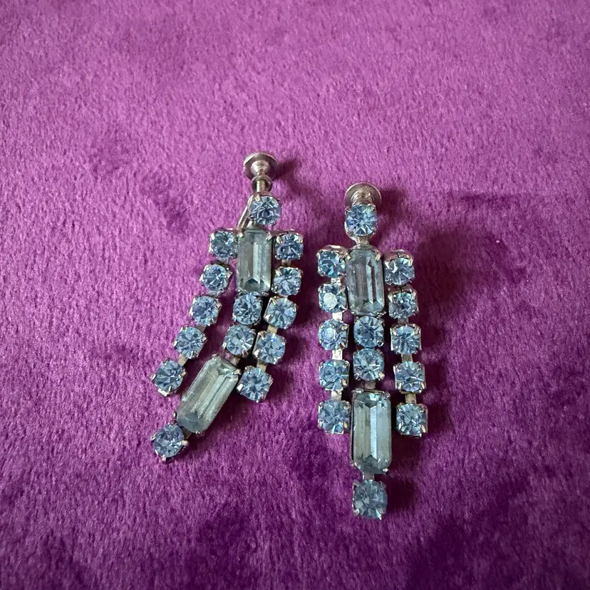 Vintage Blue Rhinestone Screw Back Earrings