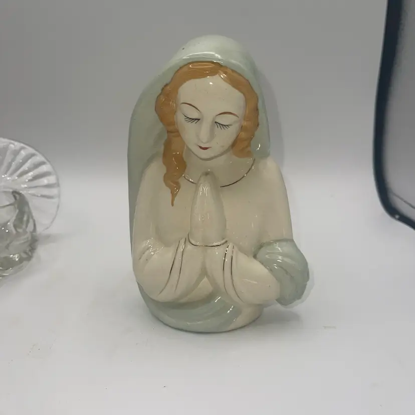Vintage Mid-Century Praying Madonna Ceramic Planter Head Vase, Made in Japan 6”