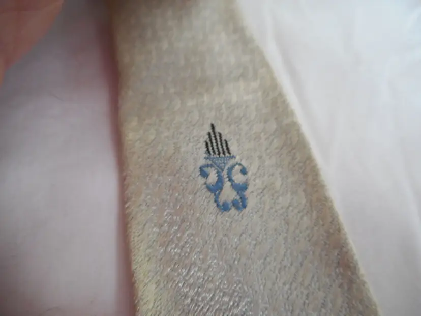 Vintage Sears Estate Grey Blue embroidered Tie necktie by Pilgrim