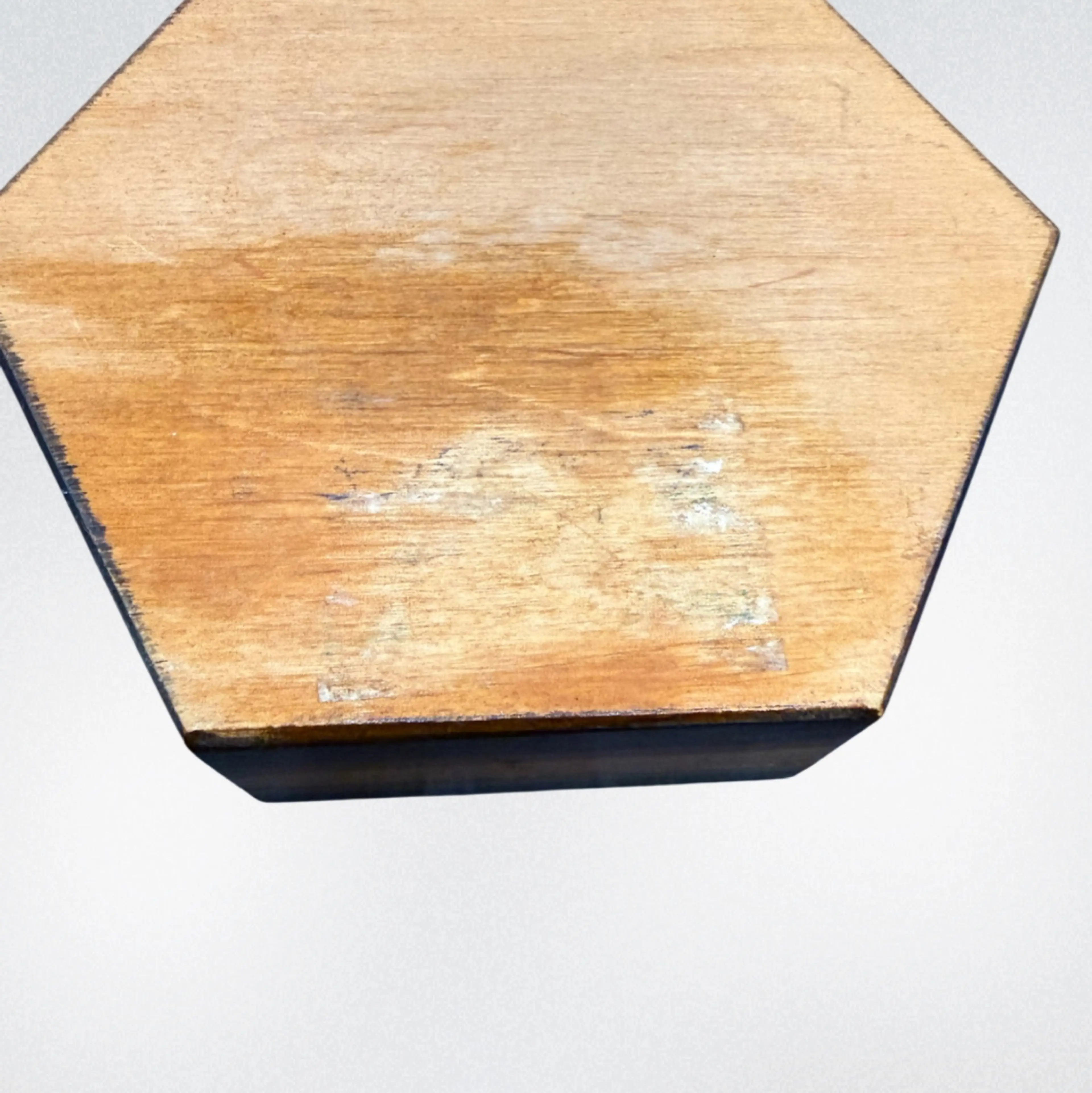 Image 4 of 4