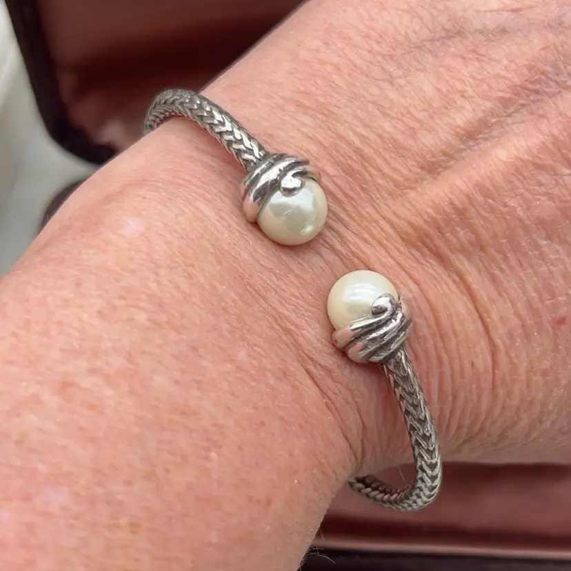 Silver Tone Woven Hinged Cuff Bracelet Faux Pearl Ends Fits 7” Wrist