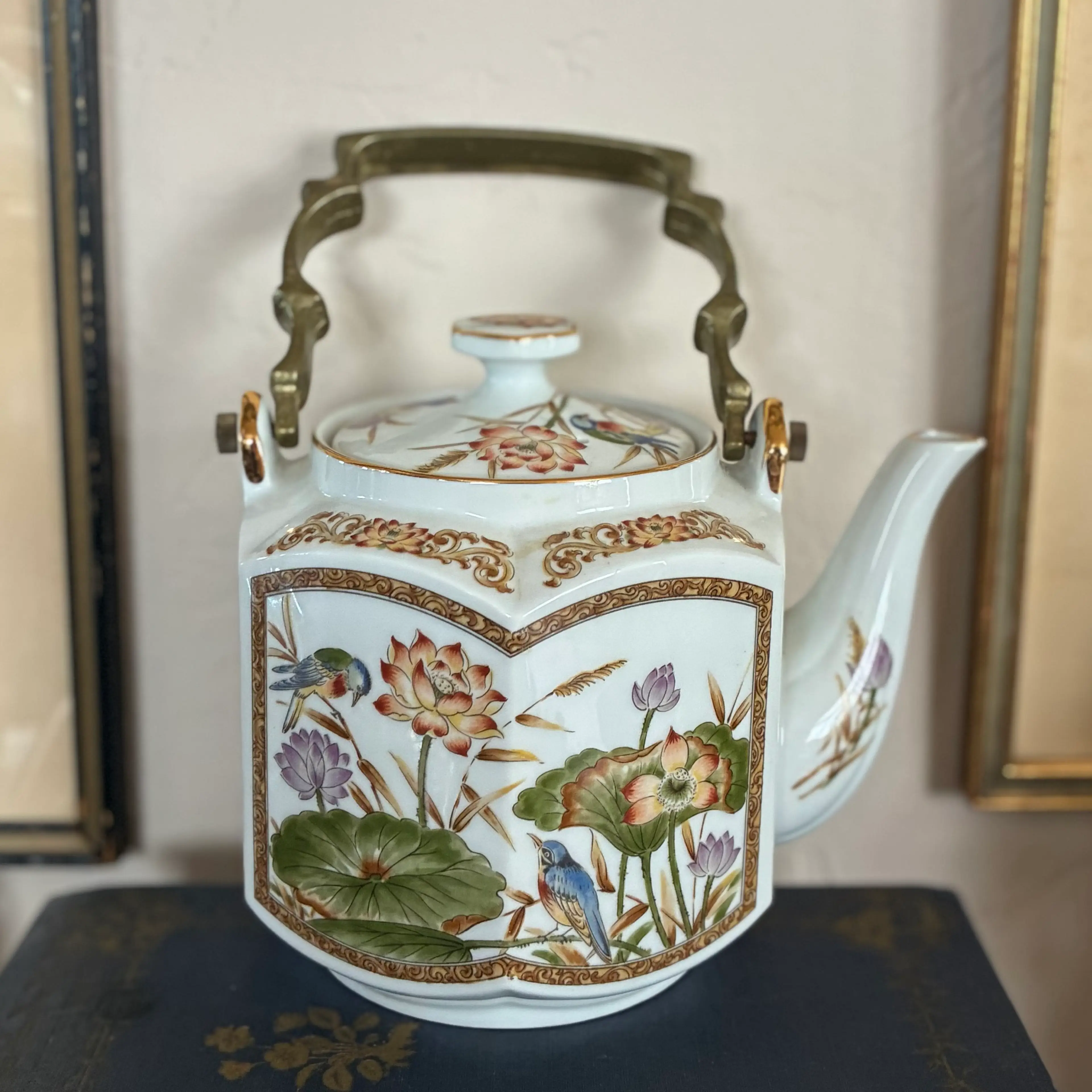 Image 1 of 1