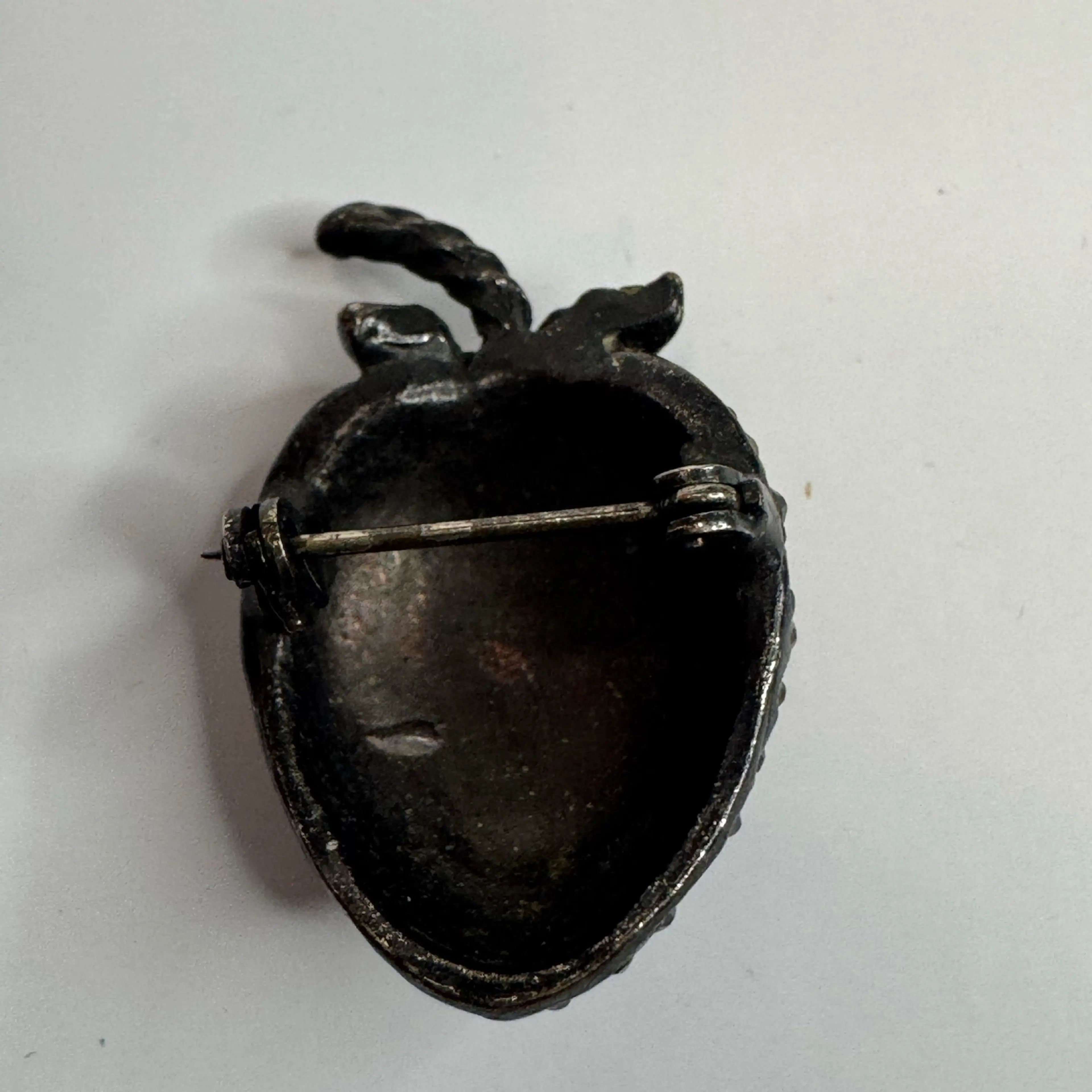 Image 3 of 3