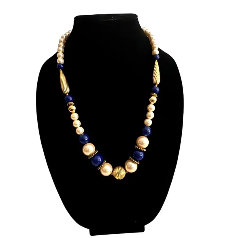 J1 - Necklace - Costume