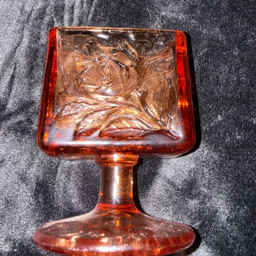 Cabbage Rose vintage Tiara Exclusives glass pedestal holder manufactured by the Indiana Glass Company