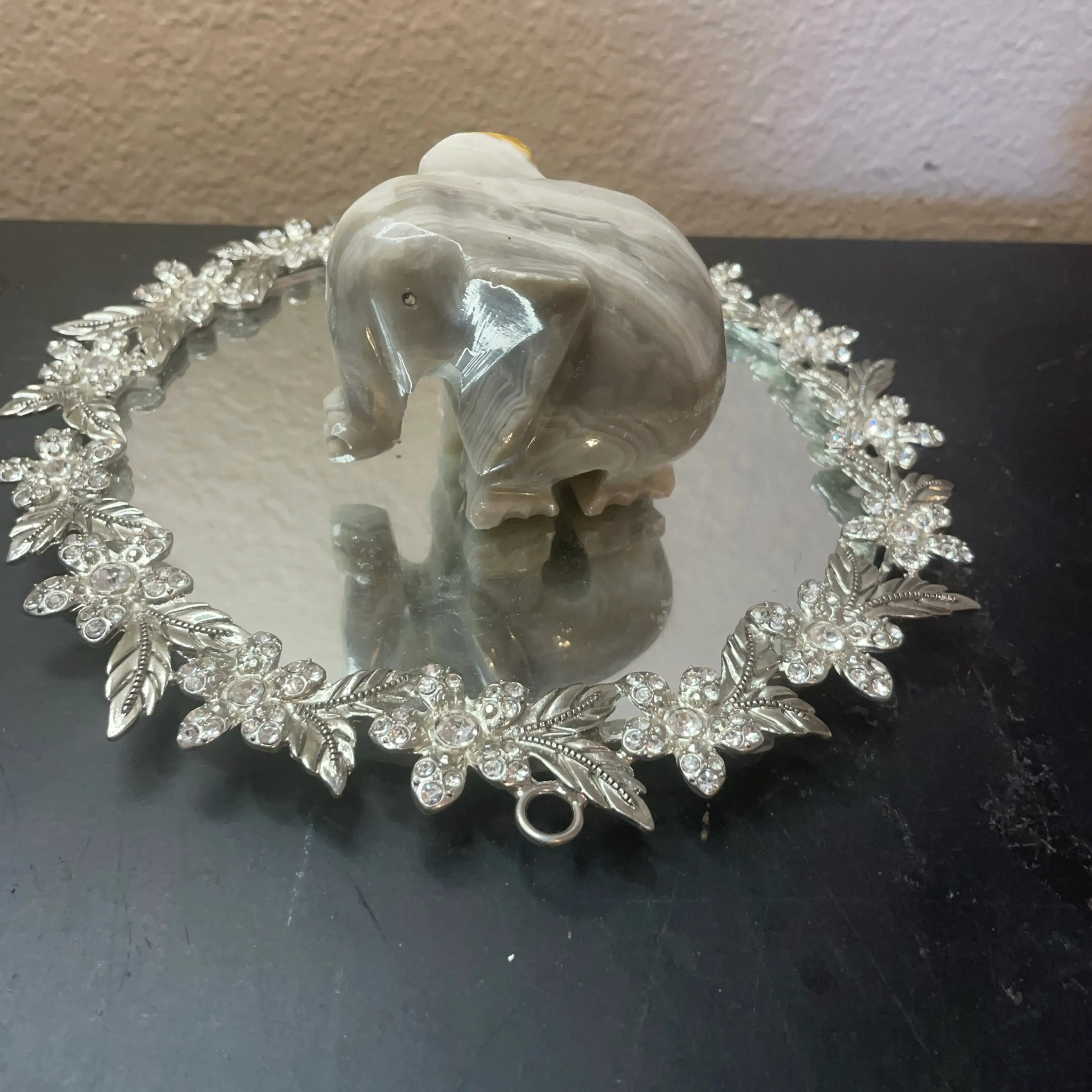 Image 3 of 4