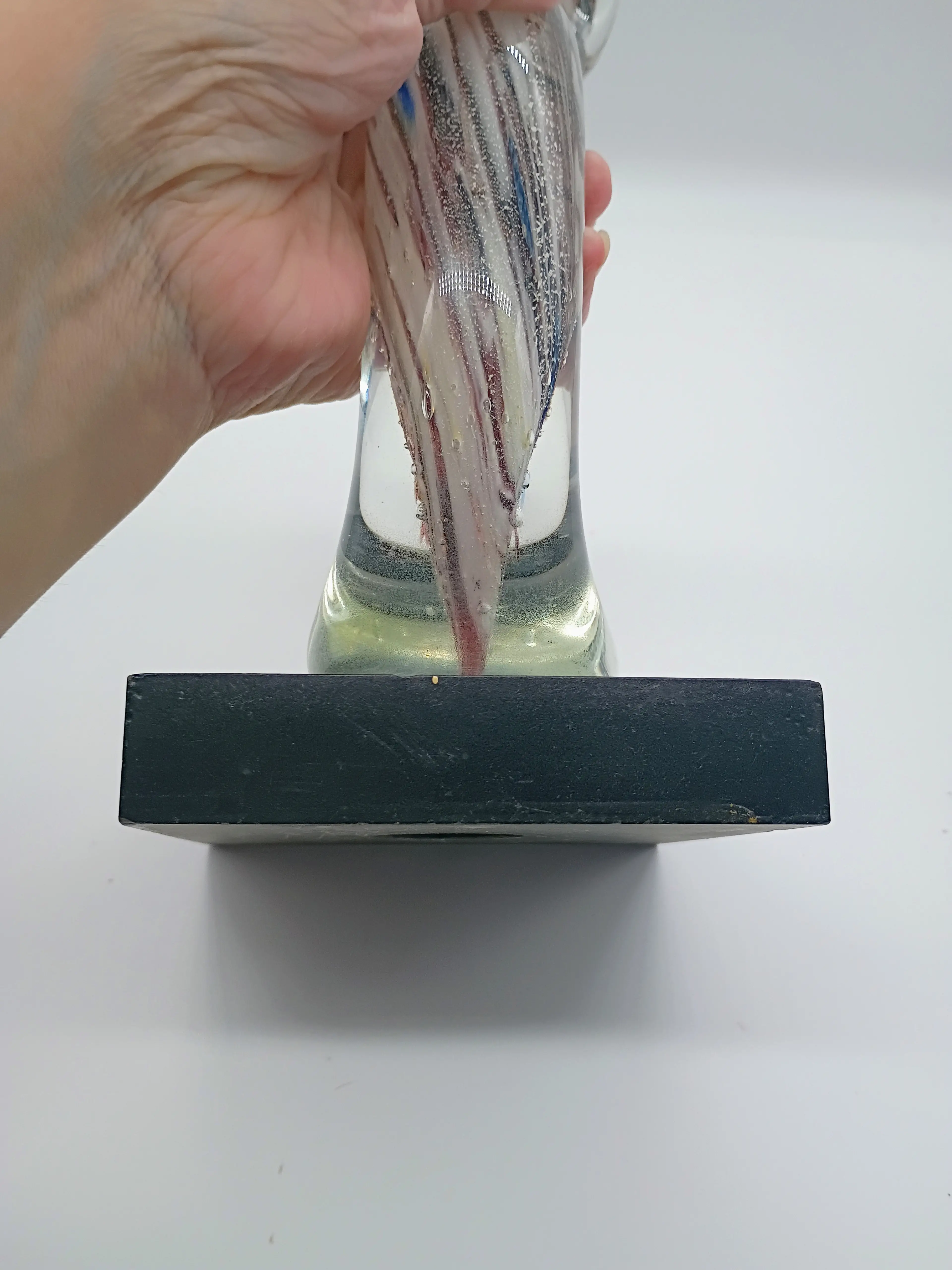 Image 4 of 12