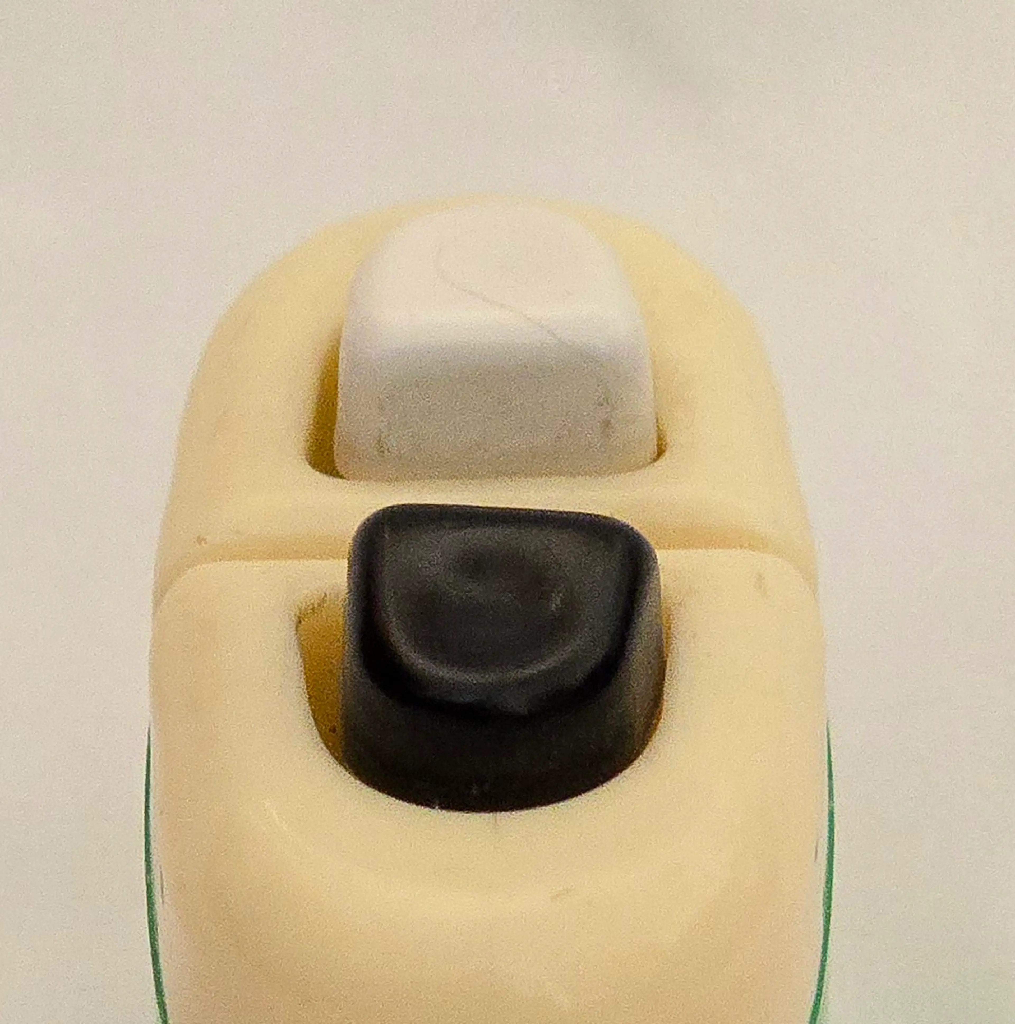 Image 3 of 18