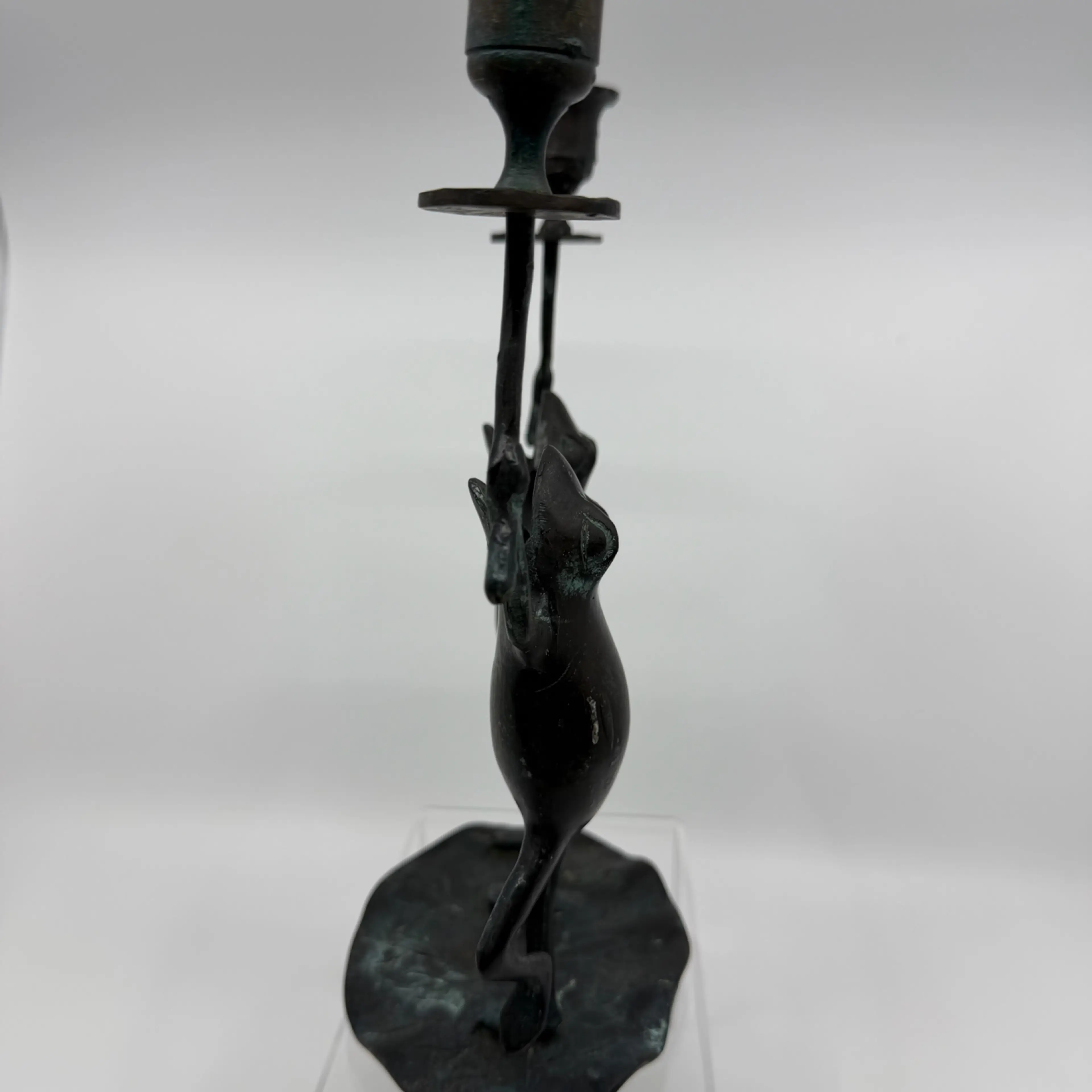 Image 2 of 7