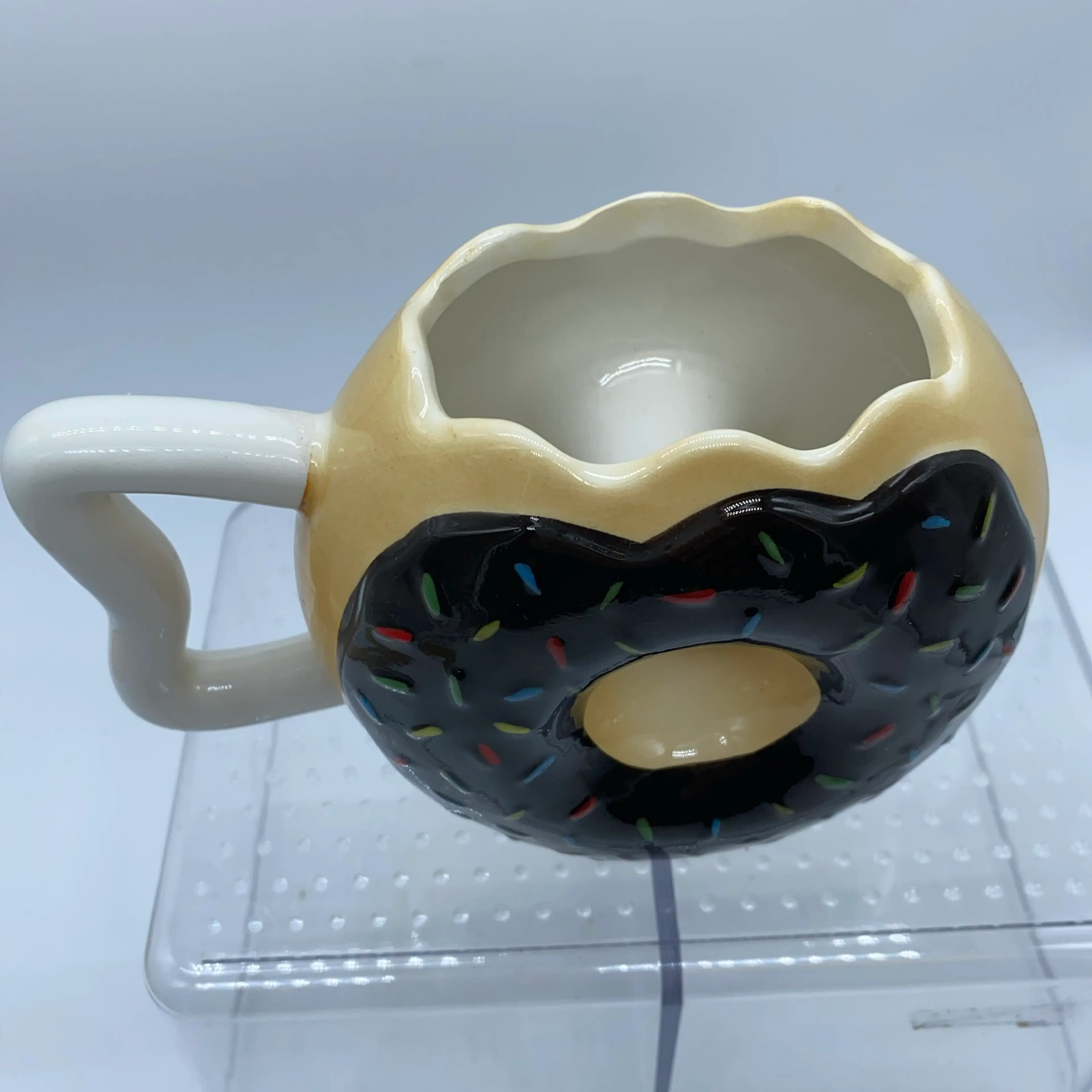 Image 2 of 7