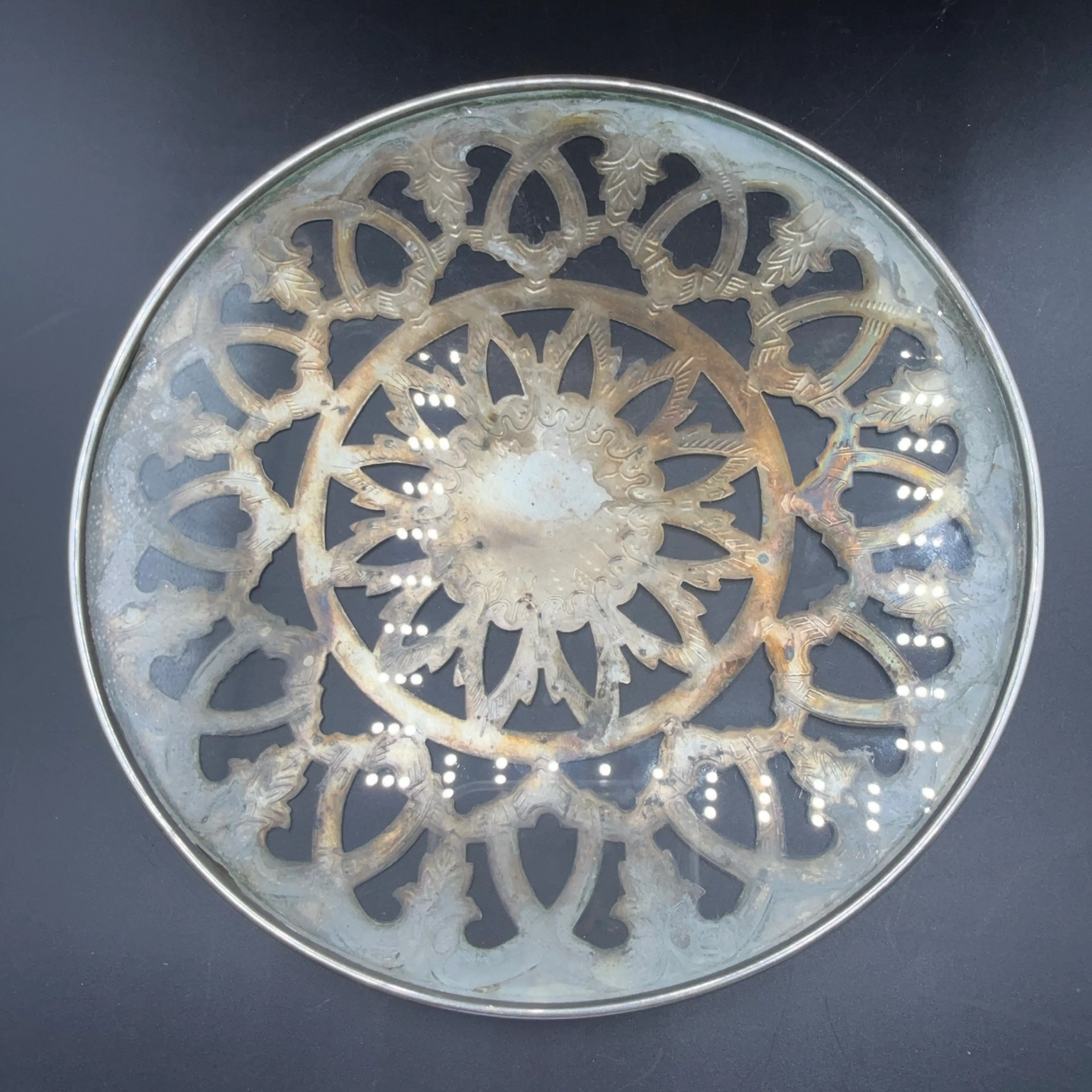 Image 4 of 4