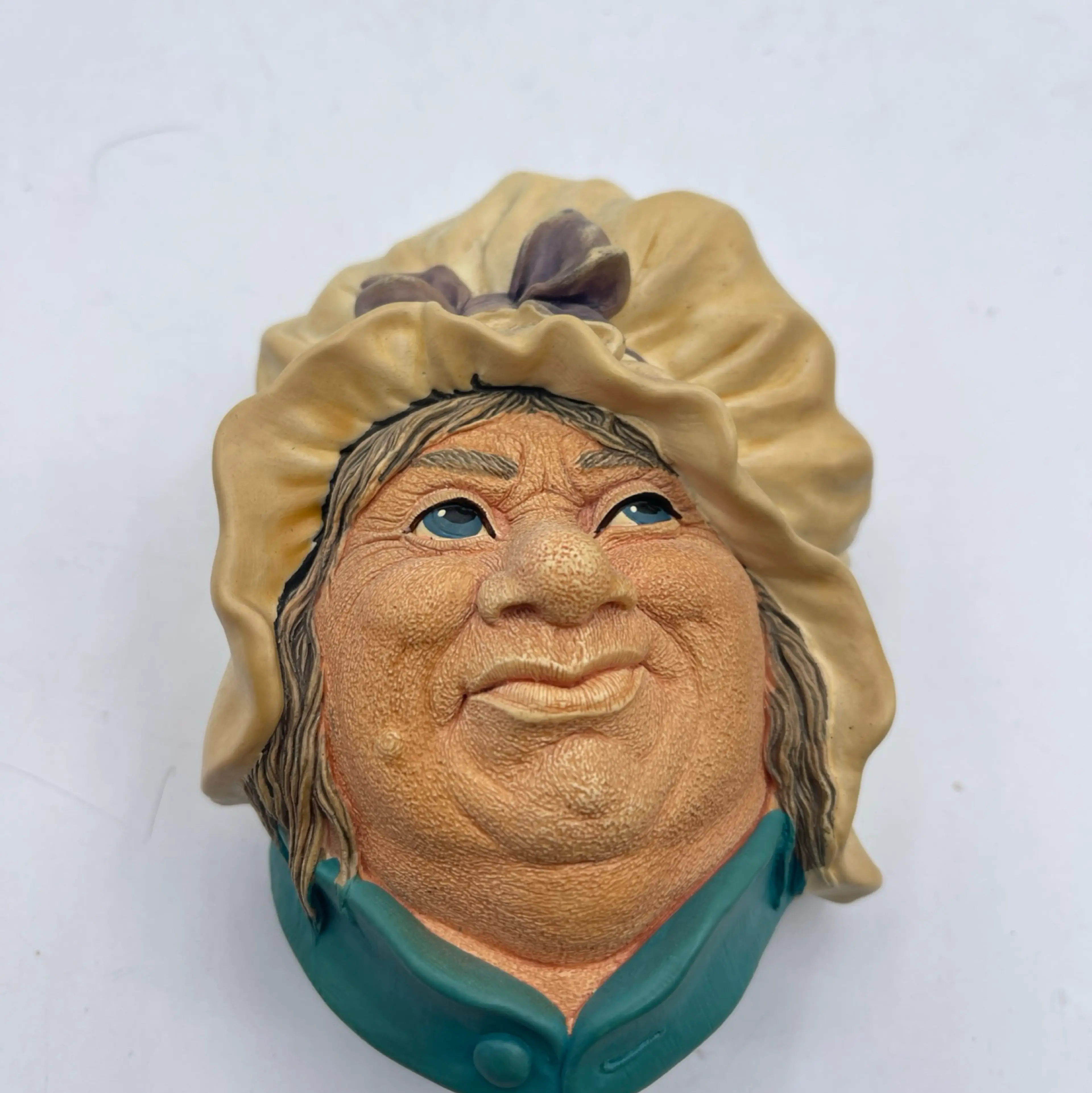 Image 2 of 6