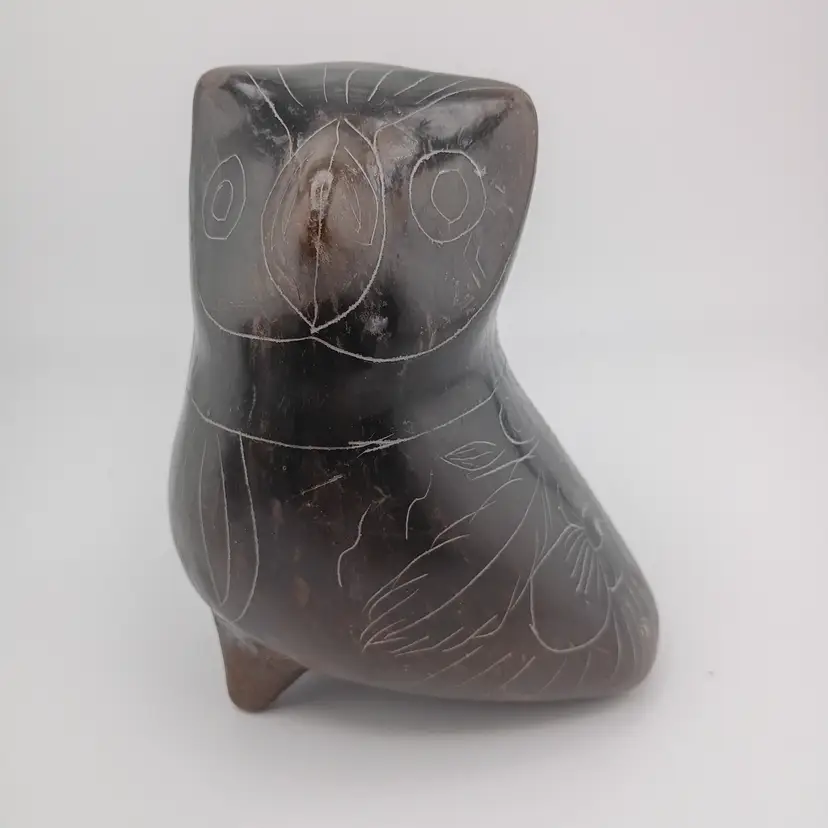 Black Mexican pottery owl