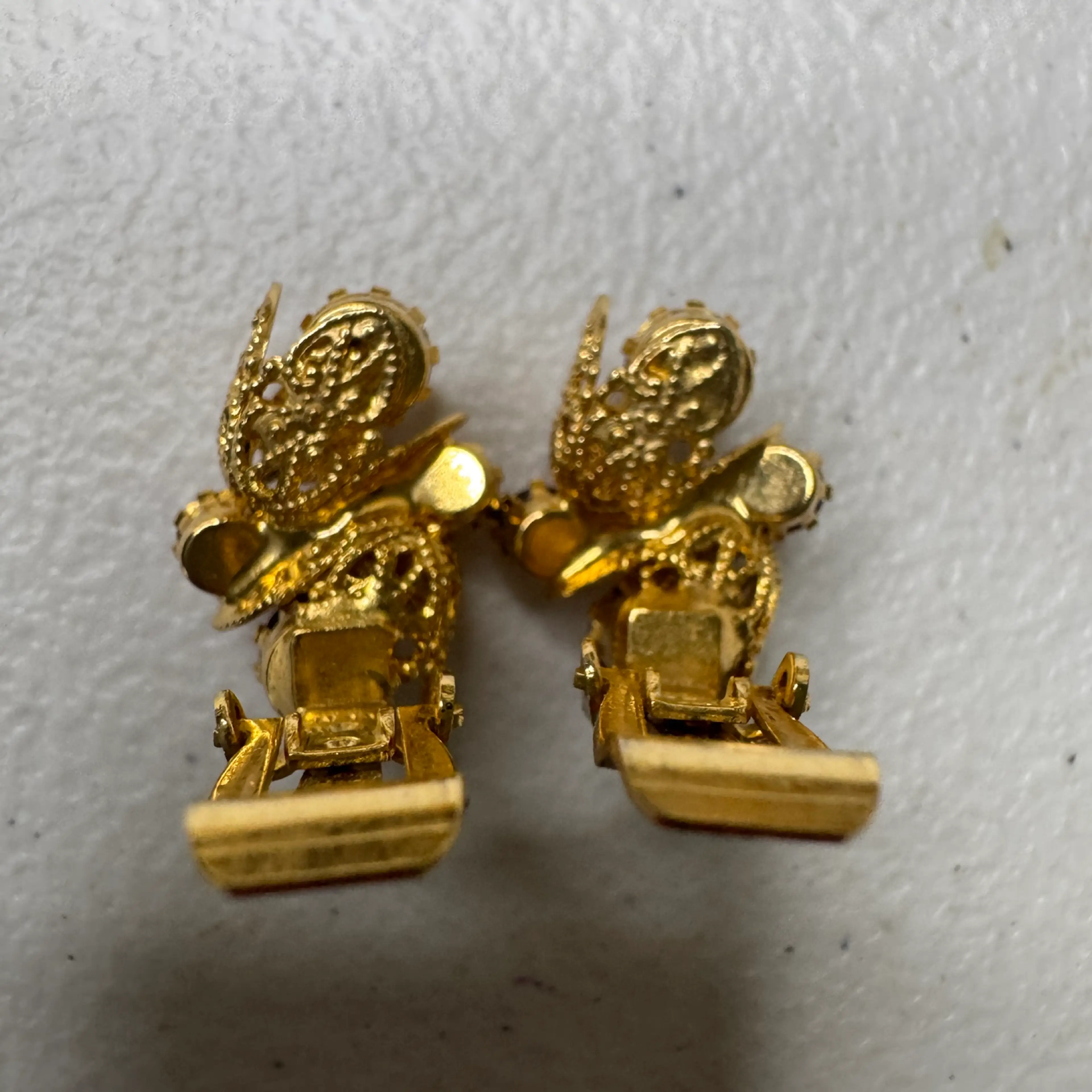 Image 2 of 5