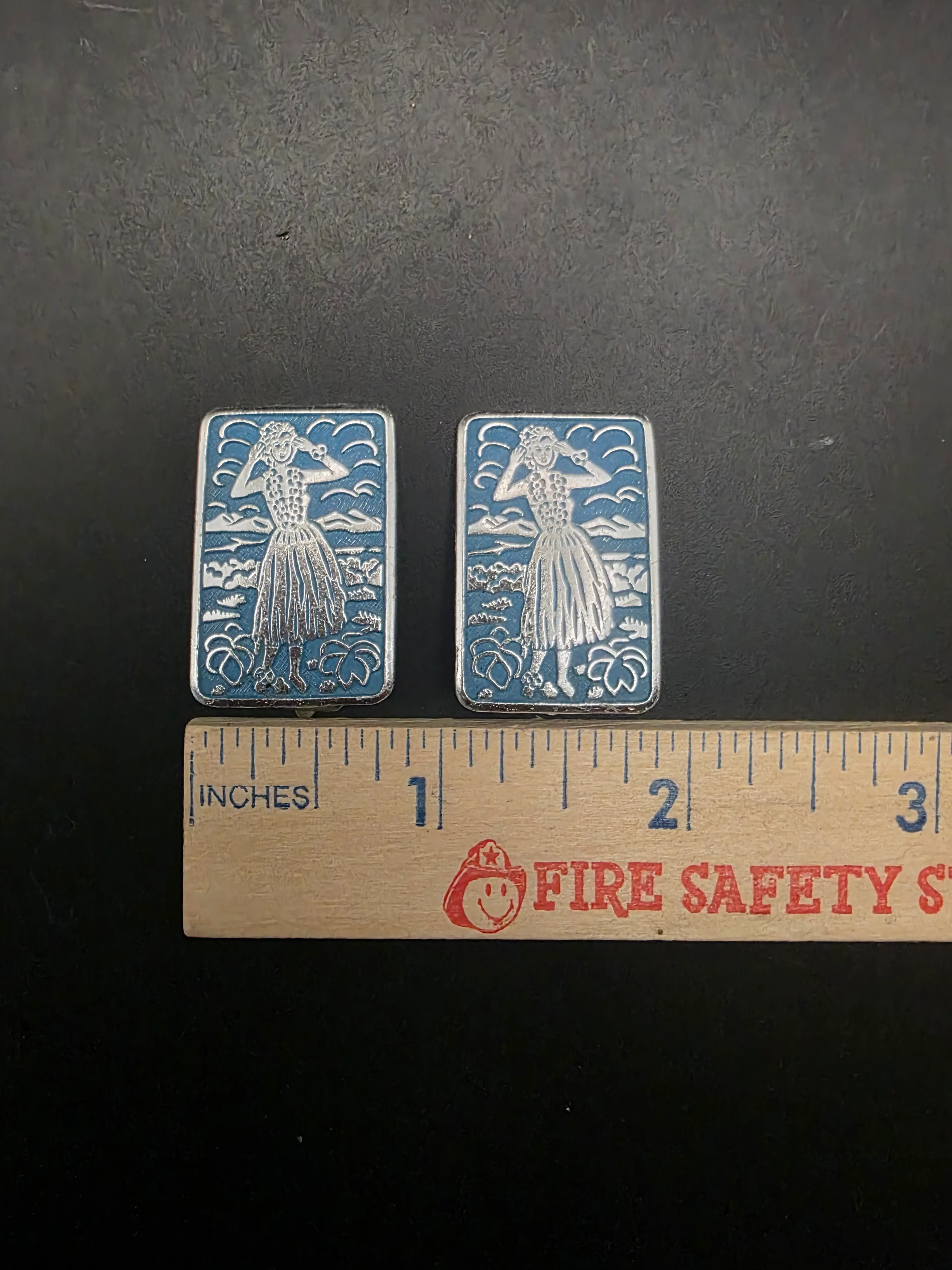 Image 4 of 4