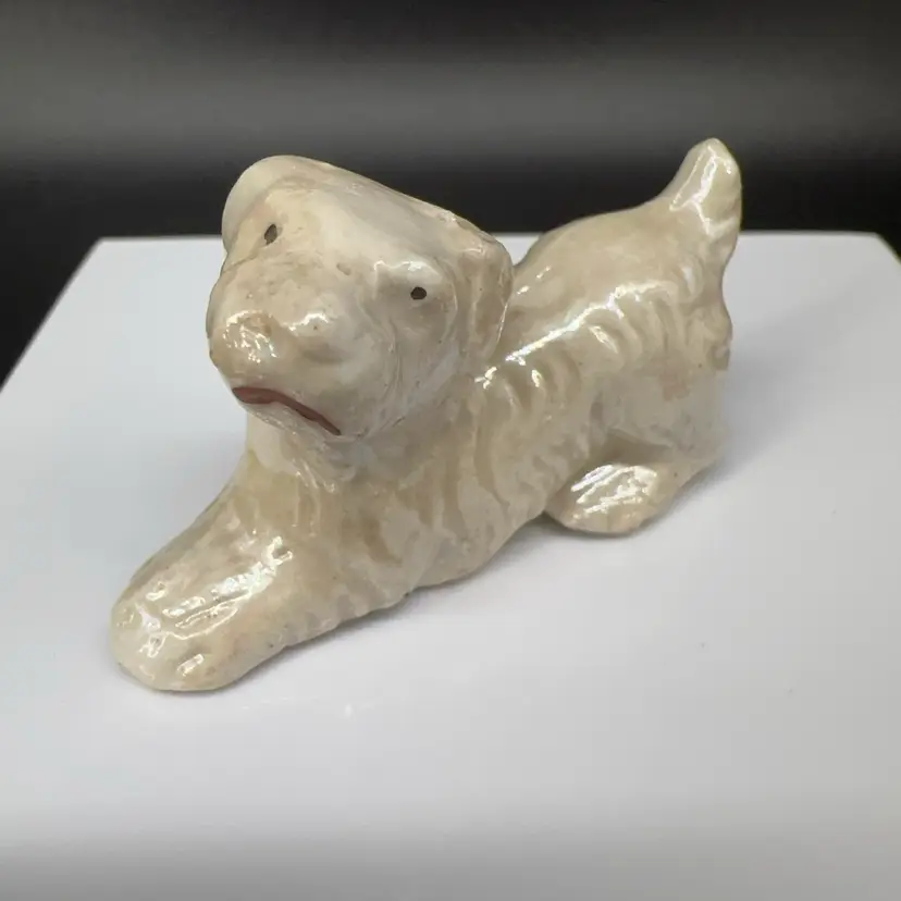 Vintage 1”Shimmery White Doggy