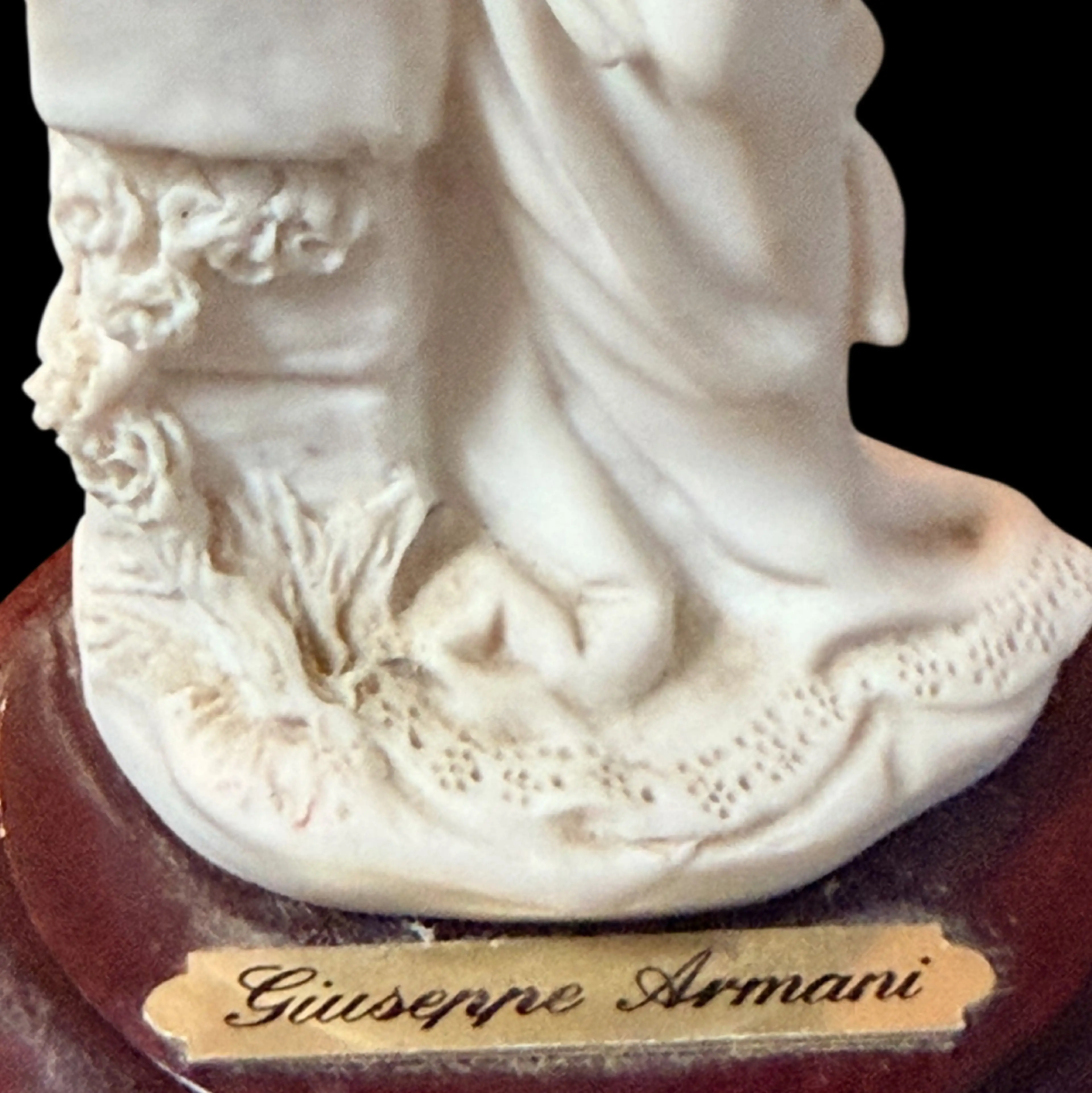 Image 4 of 10