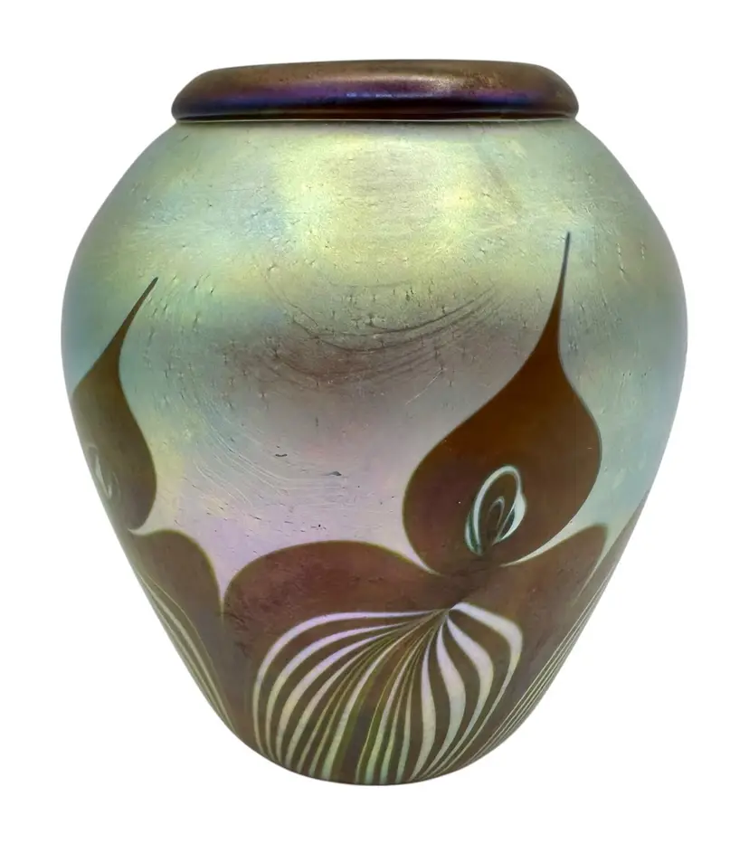 Signed Carl Radke Phoenix Studios Favrile Art Glass Vase Feather Folded Lip 4”