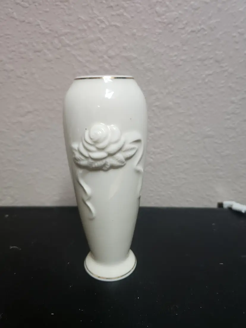 Lenox bud vase