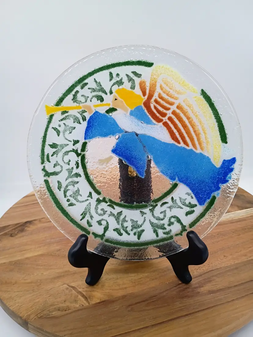 Peggy Karr Signed Fused Art Glass Heralding Heavenly Angel Christmas Plate 8"
