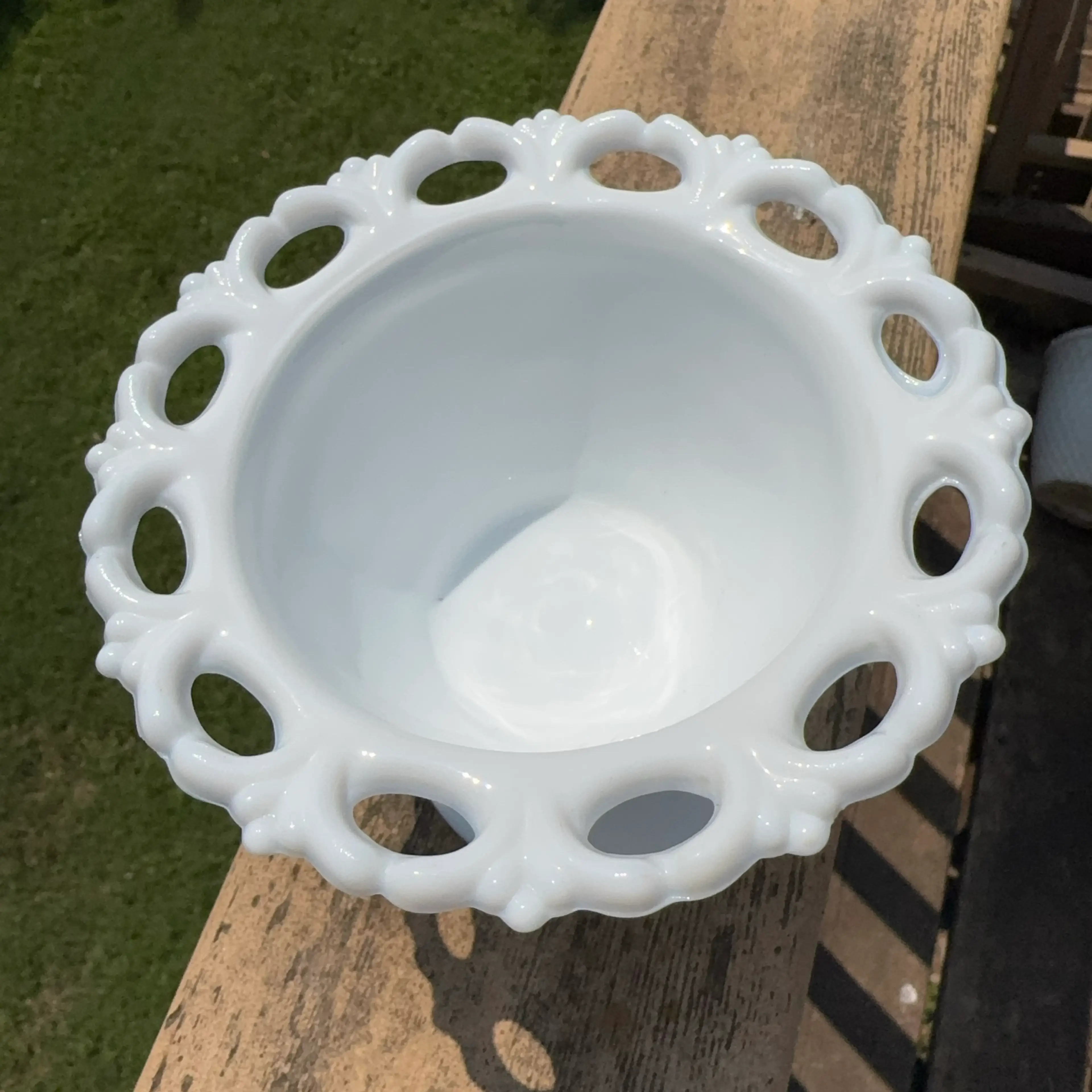 Image 2 of 4