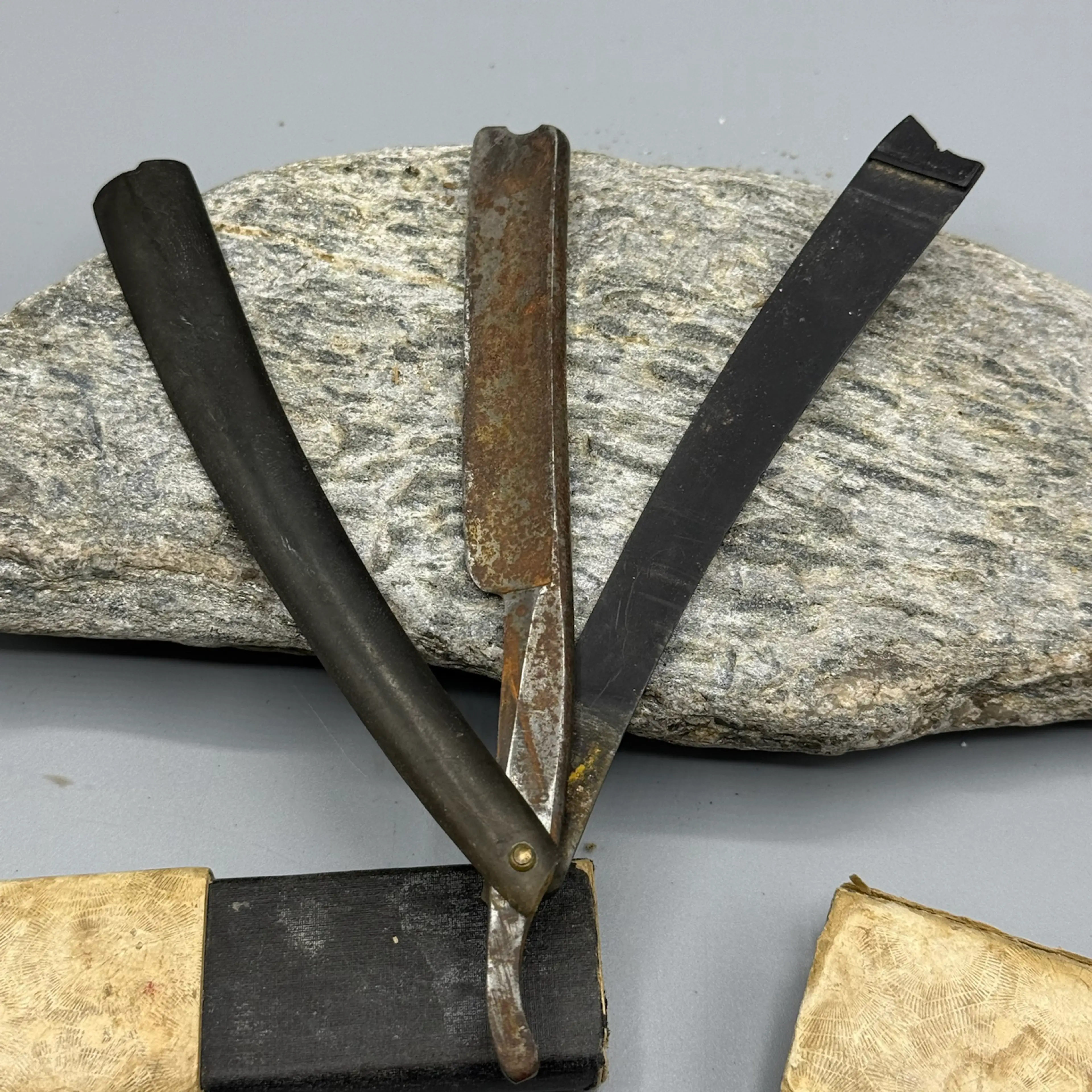 Image 4 of 6