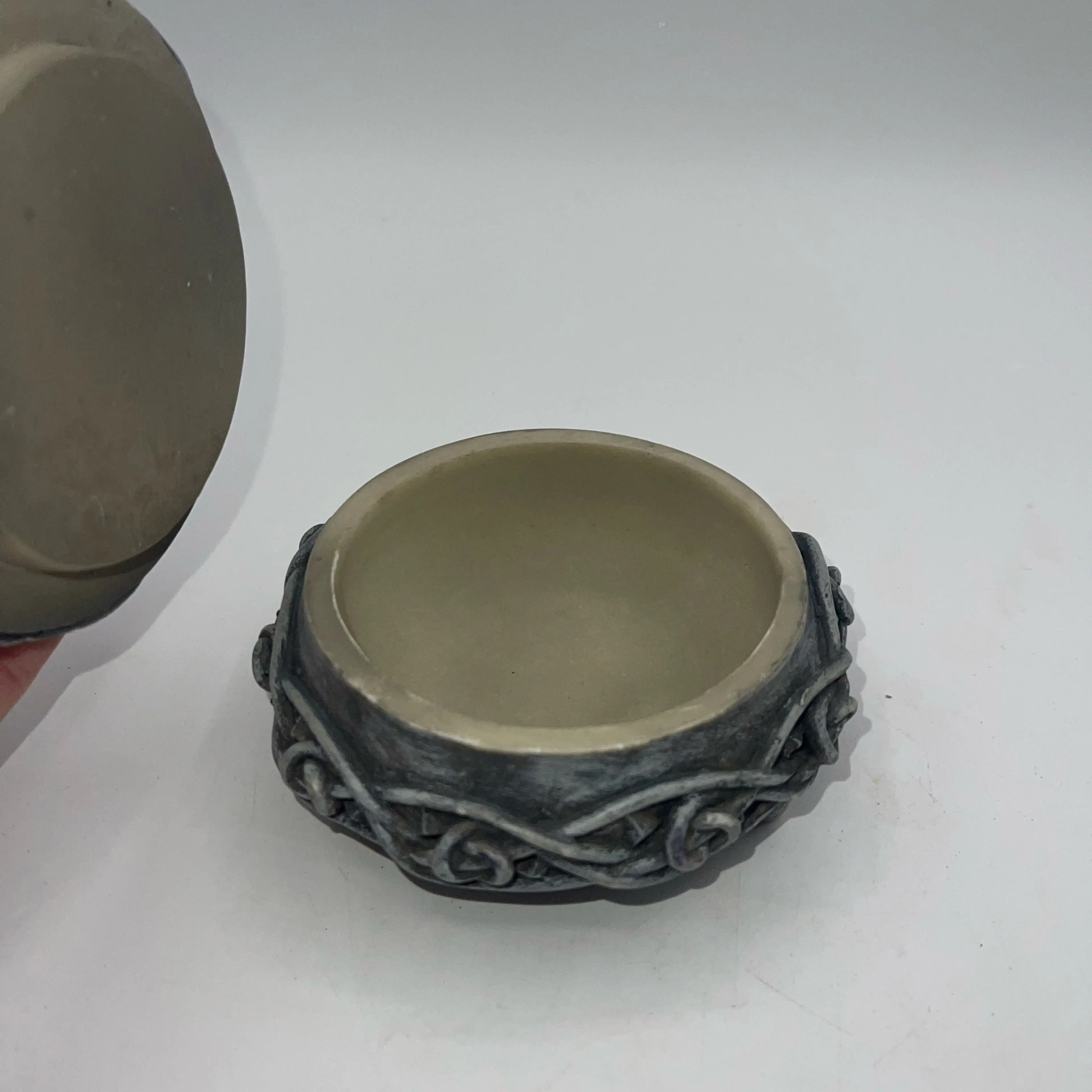 Image 3 of 7
