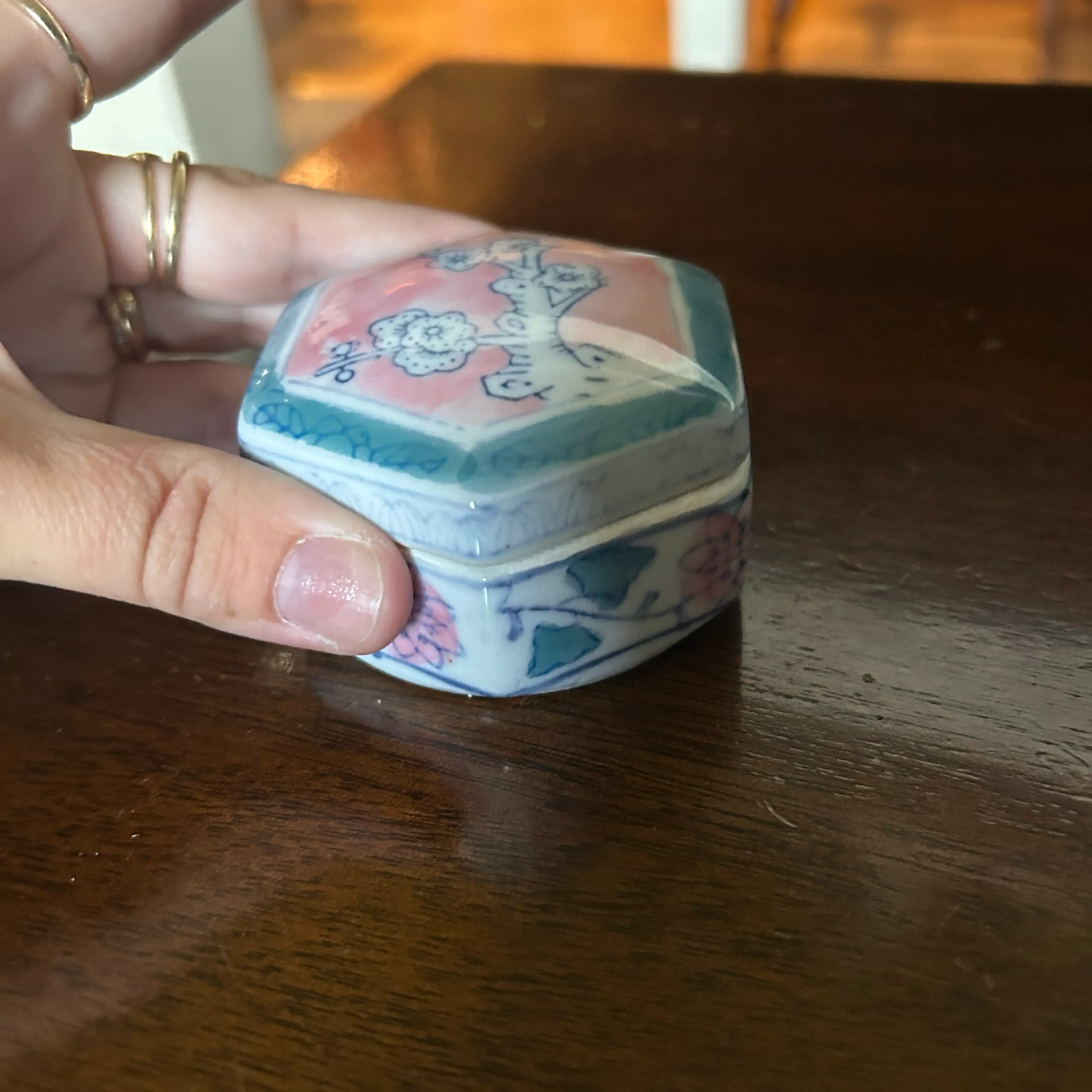 Image 2 of 4