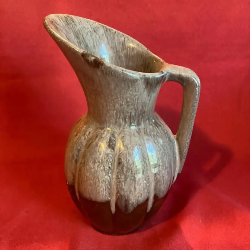 17. MCM Evangeline #908 Ceramic Syrup