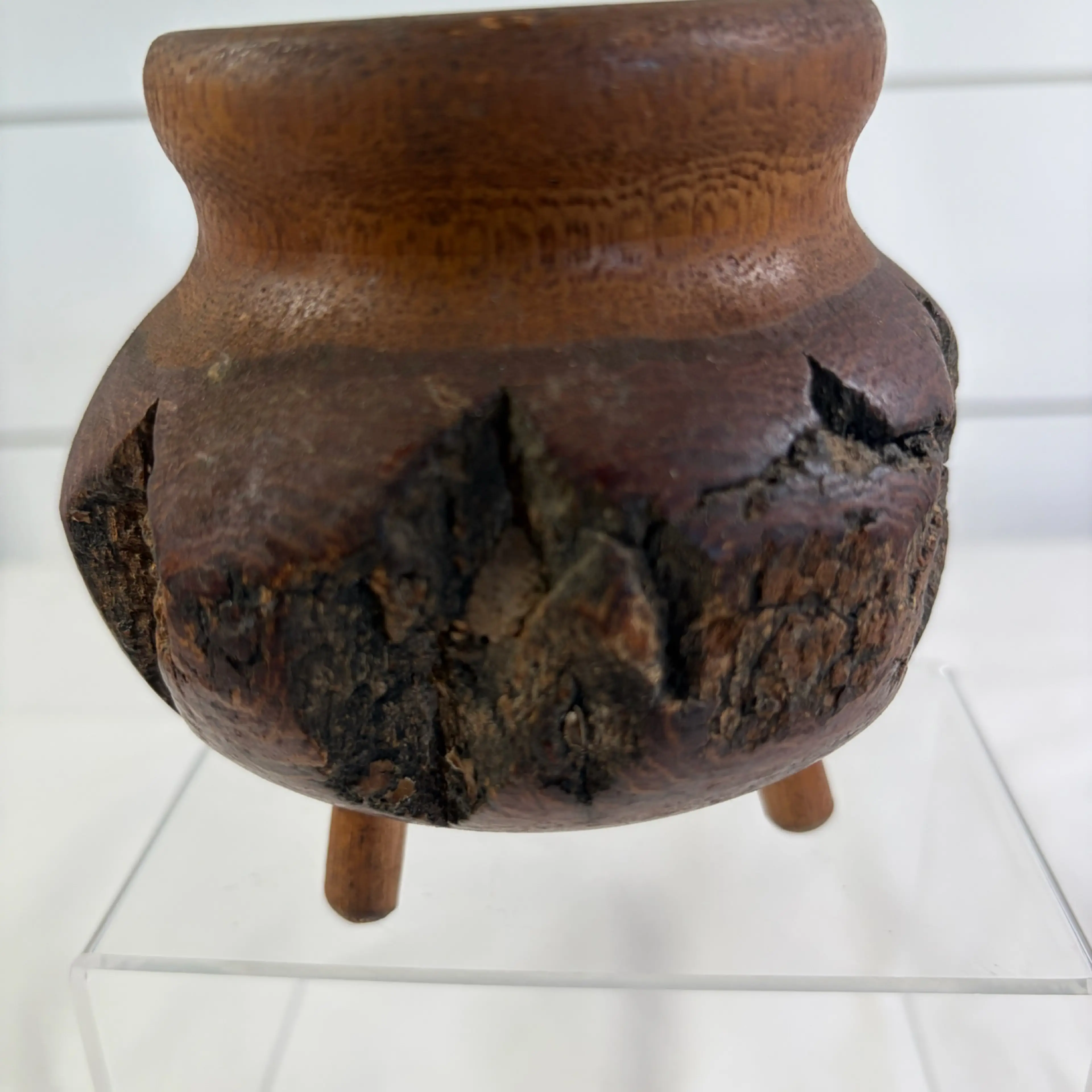 Image 4 of 7