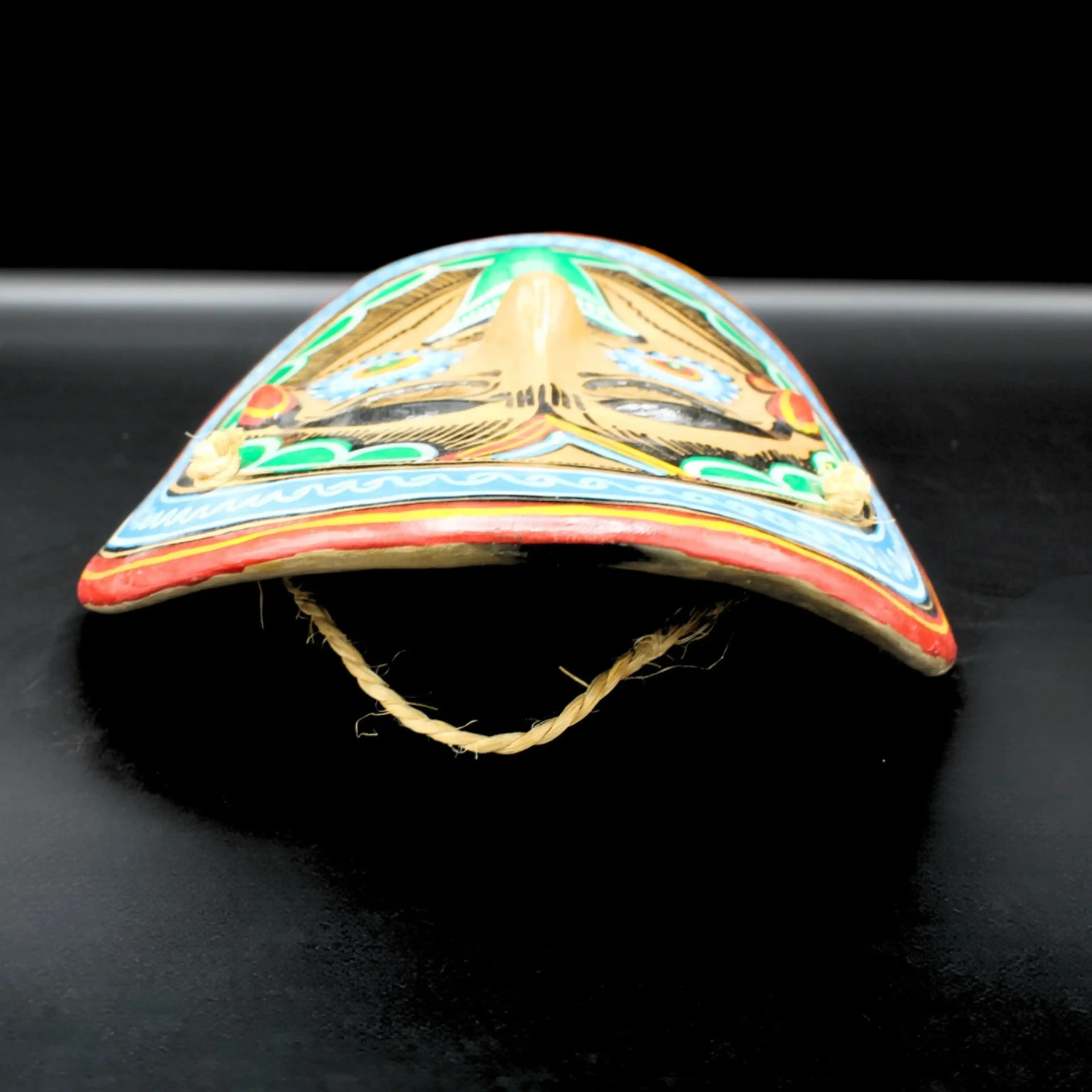 Image 4 of 7