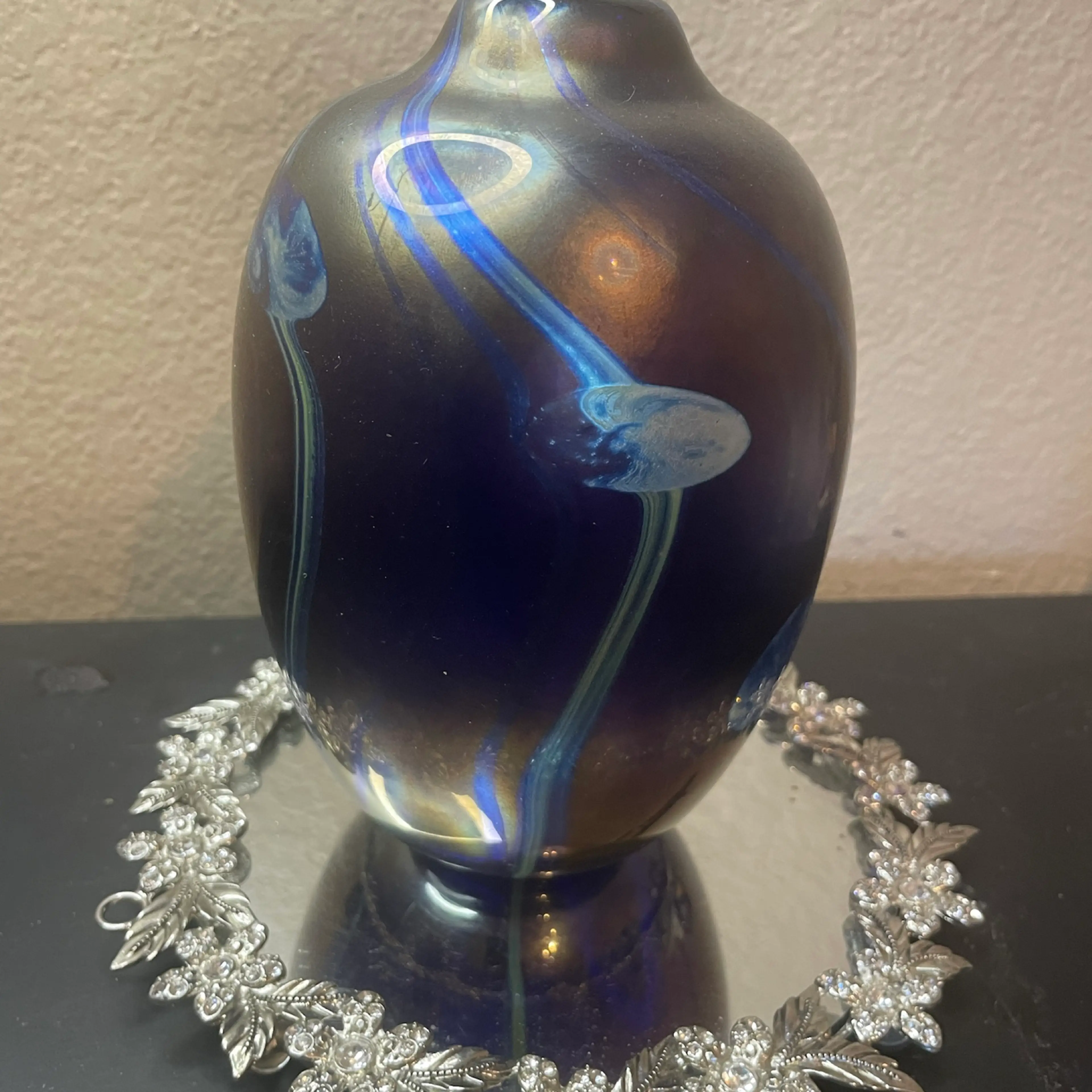 Image 4 of 8