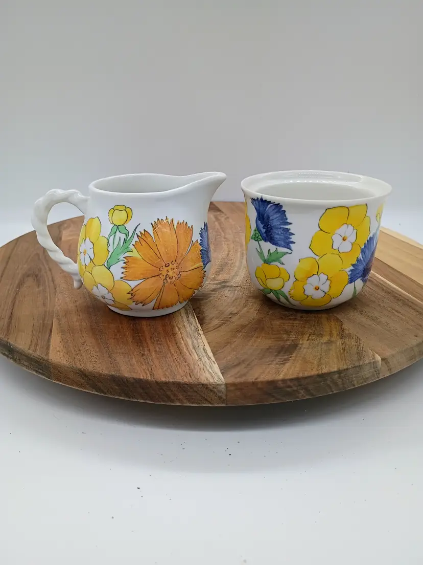 Ernestine Cannon Salerno Italy Creamer and Lidless Sugar In Floral P3 Pattern
