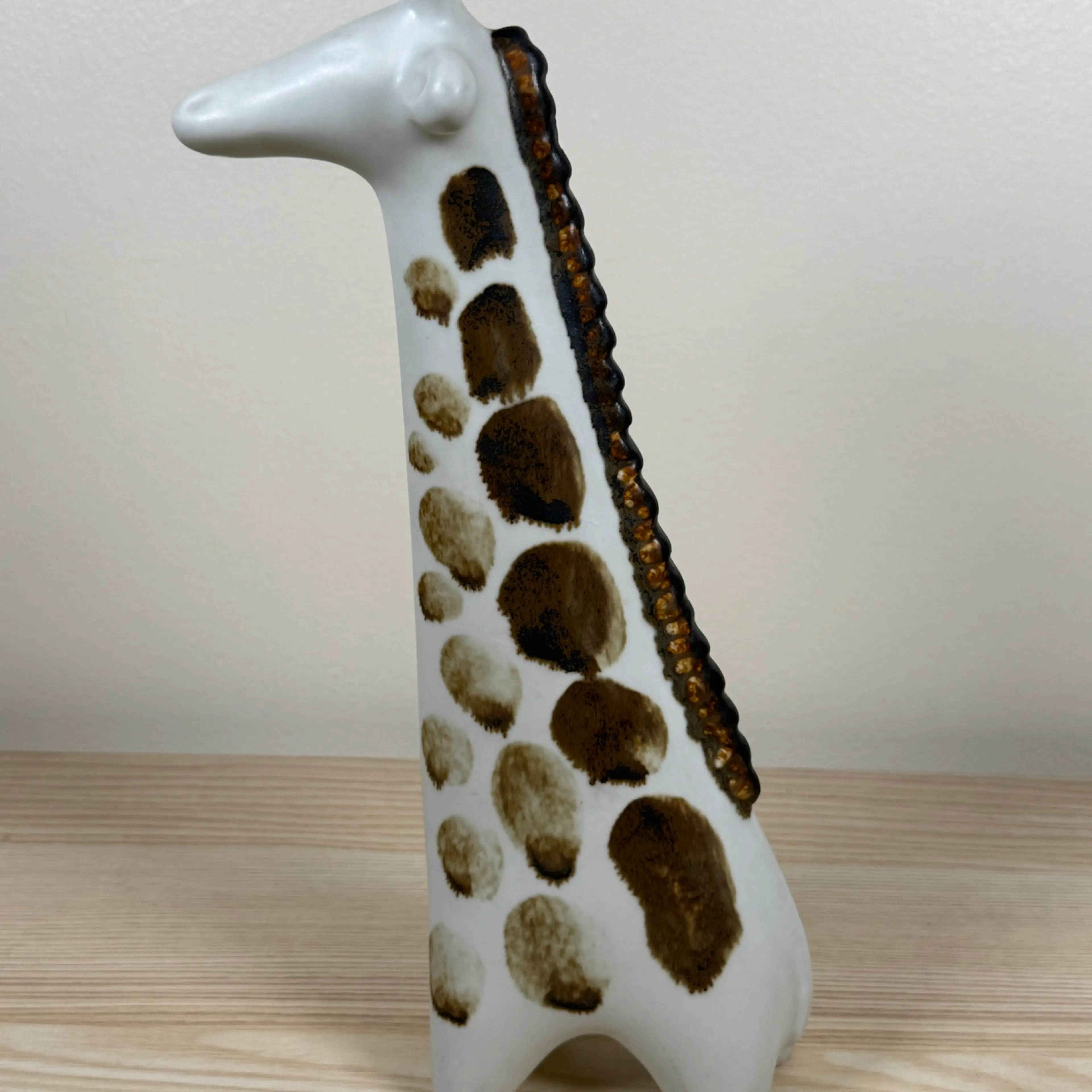 Image 3 of 7