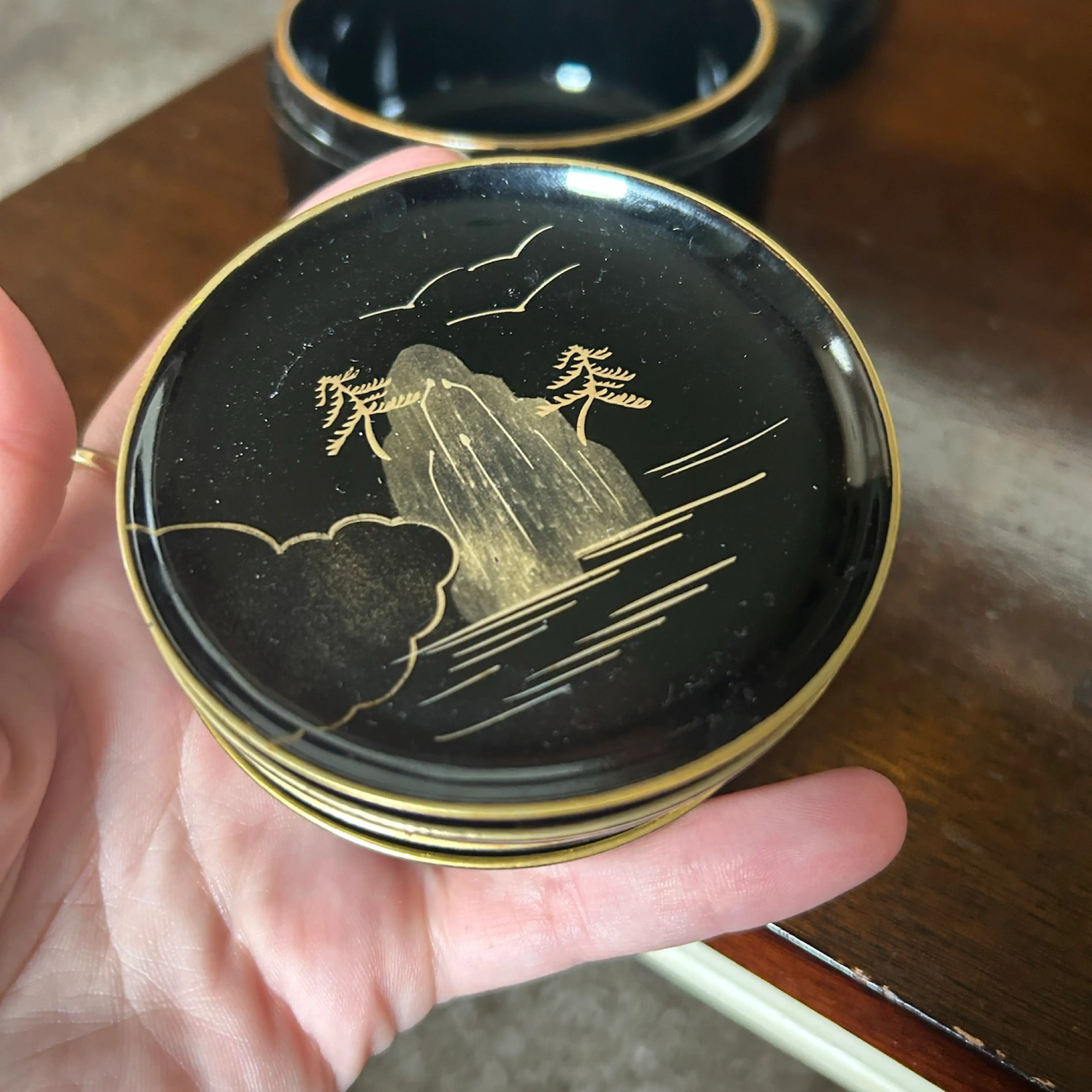 Image 3 of 3