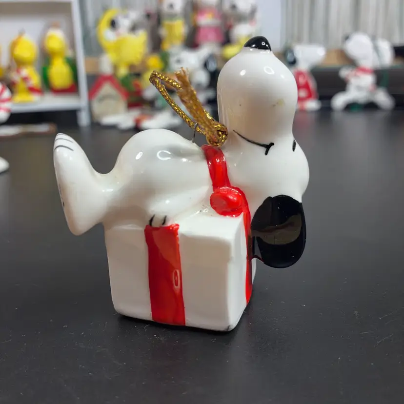 #23 - Vintage Japan Peanuts Ornament Snoopy