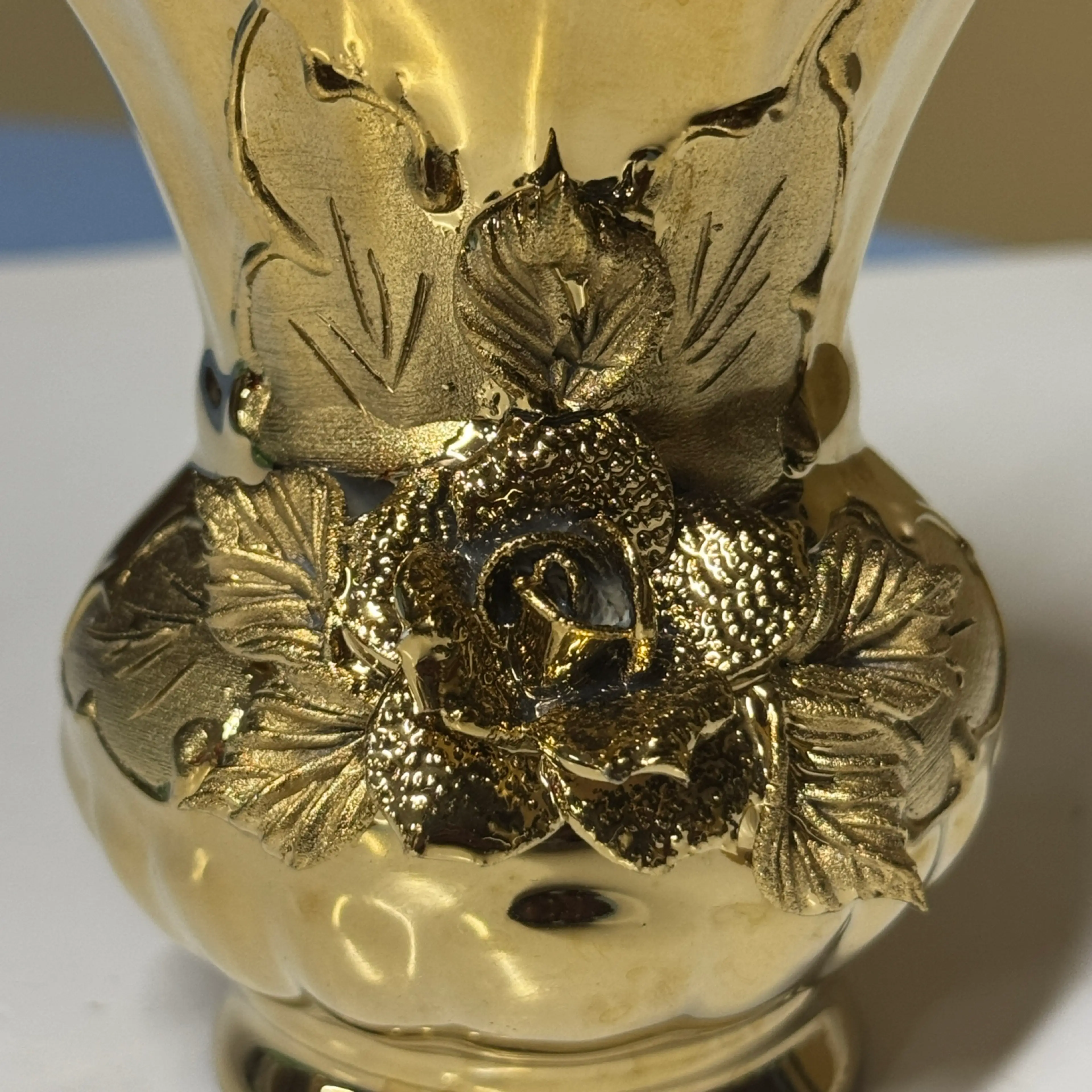 Image 2 of 7