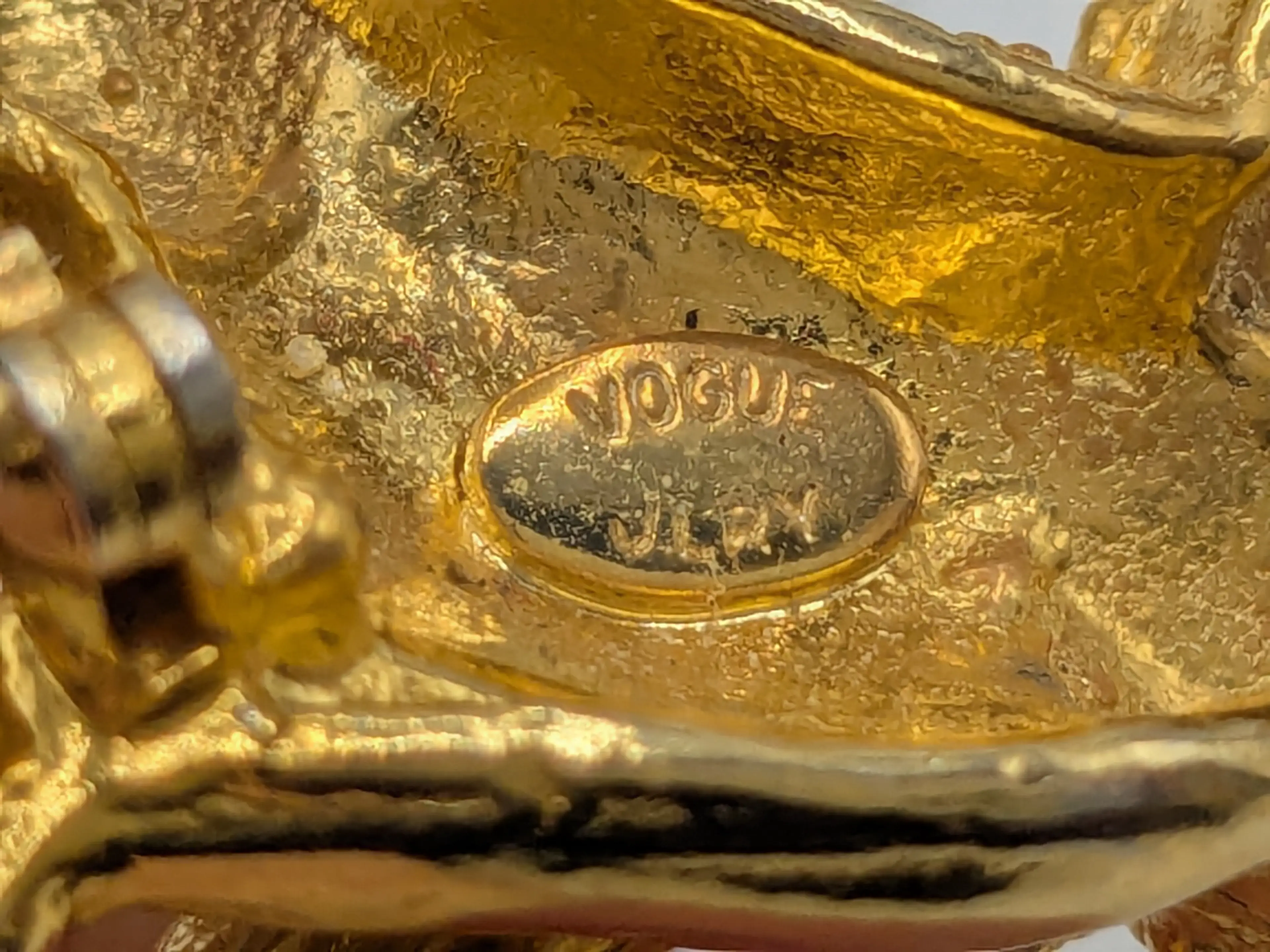 Image 4 of 14