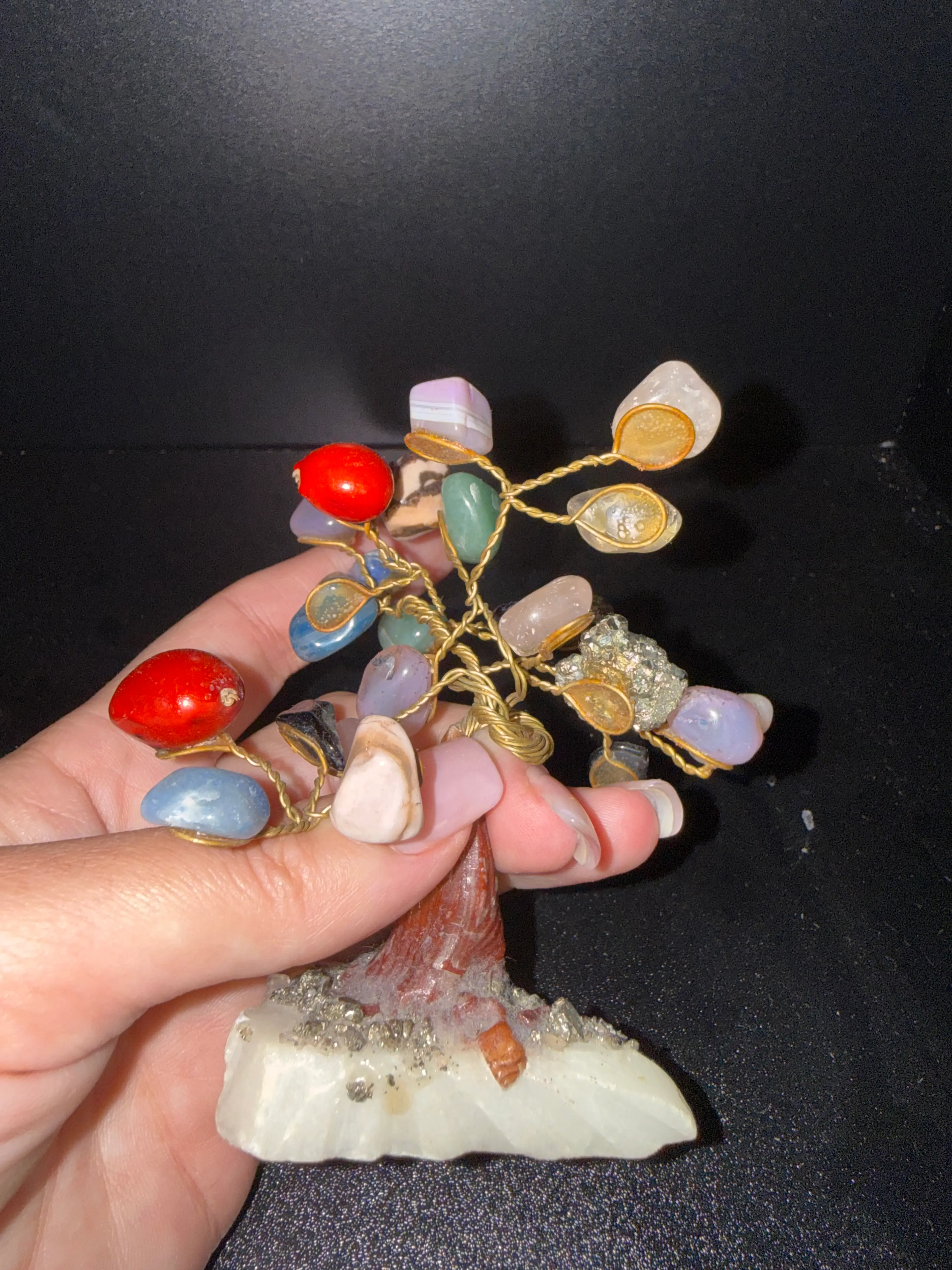 Image 3 of 4